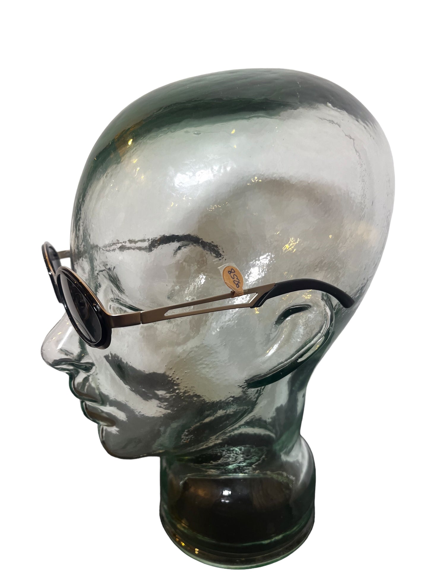 Sunglasses 8526