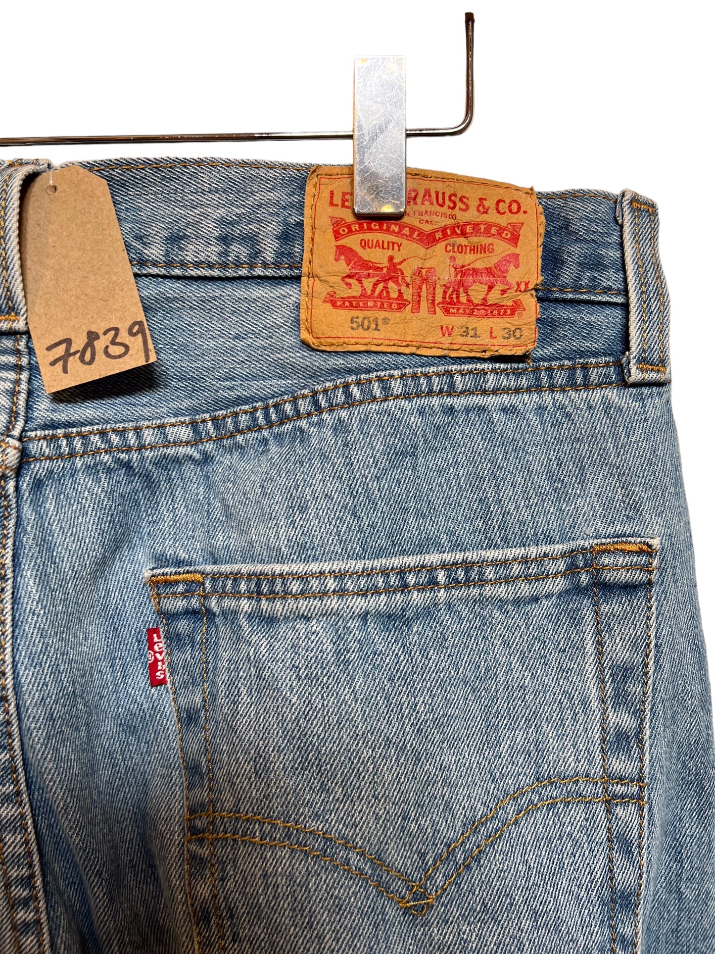 Levi's 501 Blue Jeans (32x30)