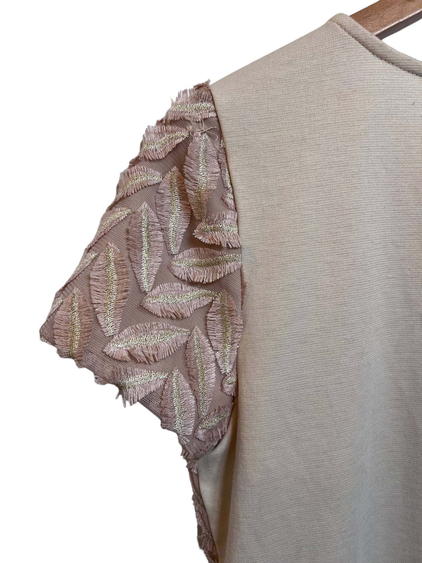 Weston Woman's Feather Patterned Pink Top (Size L)
