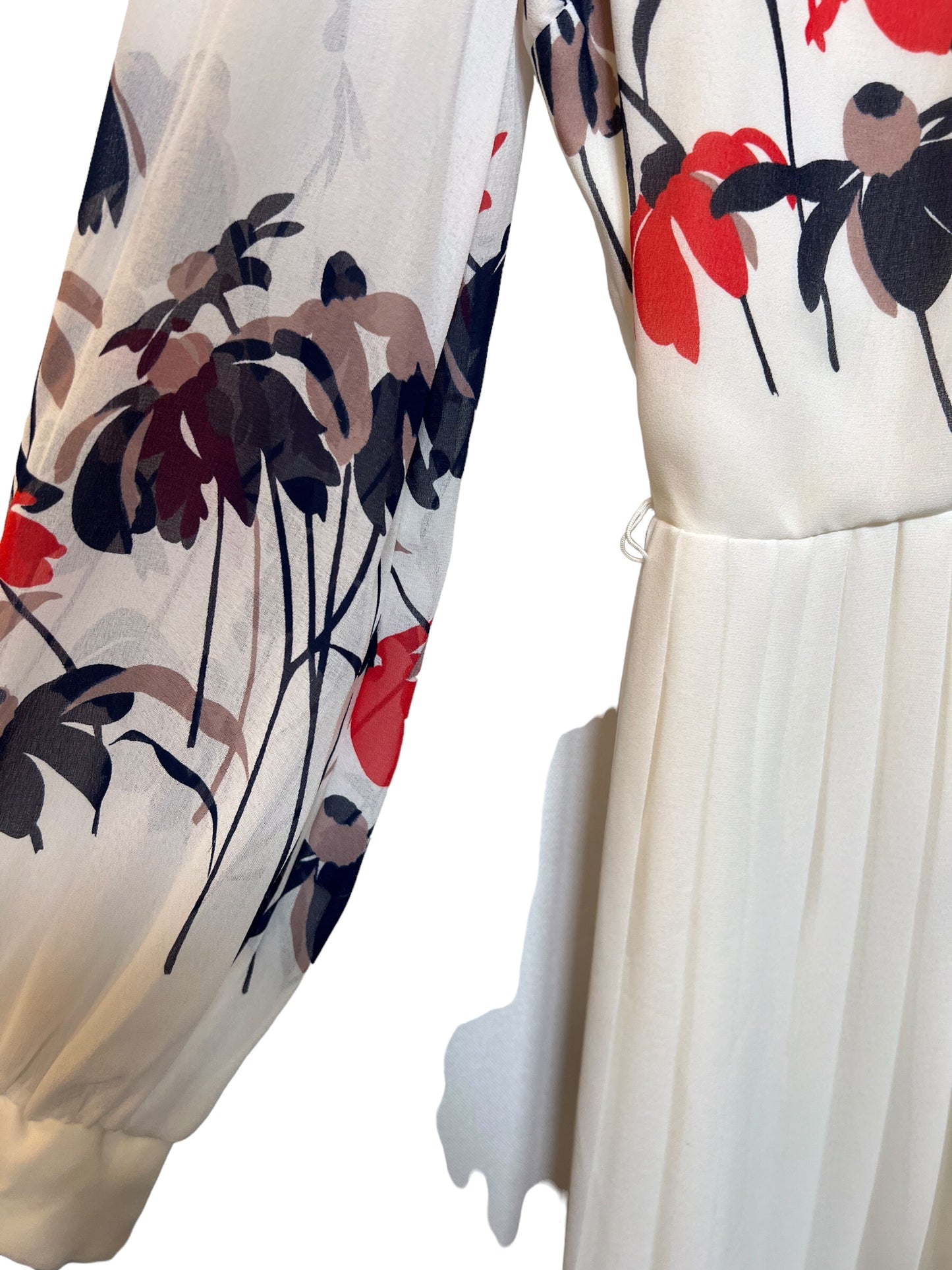 Geraldine White Floral Dress size S/M