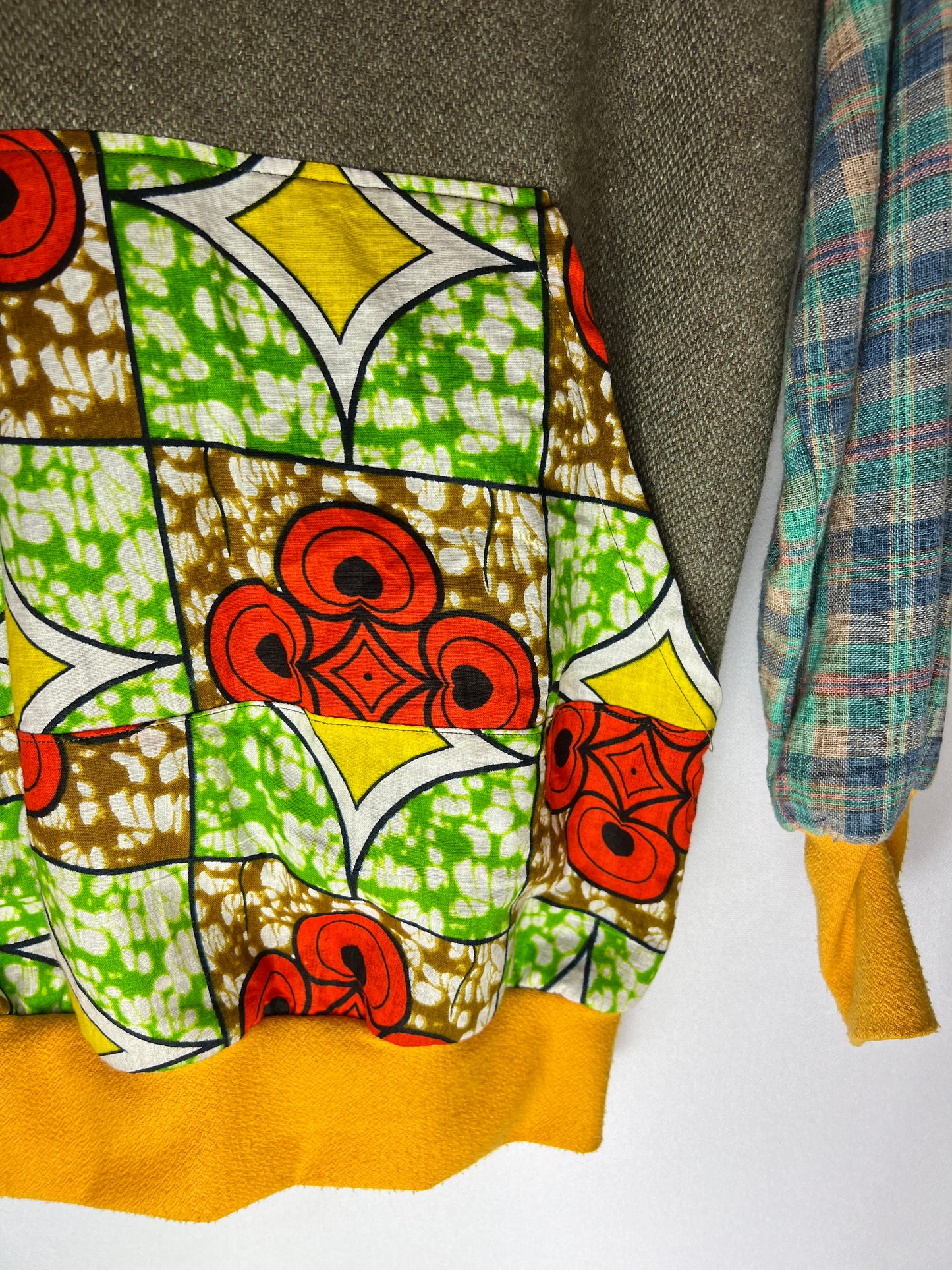 Matsinhe Craft patterned hoodie (Size L)