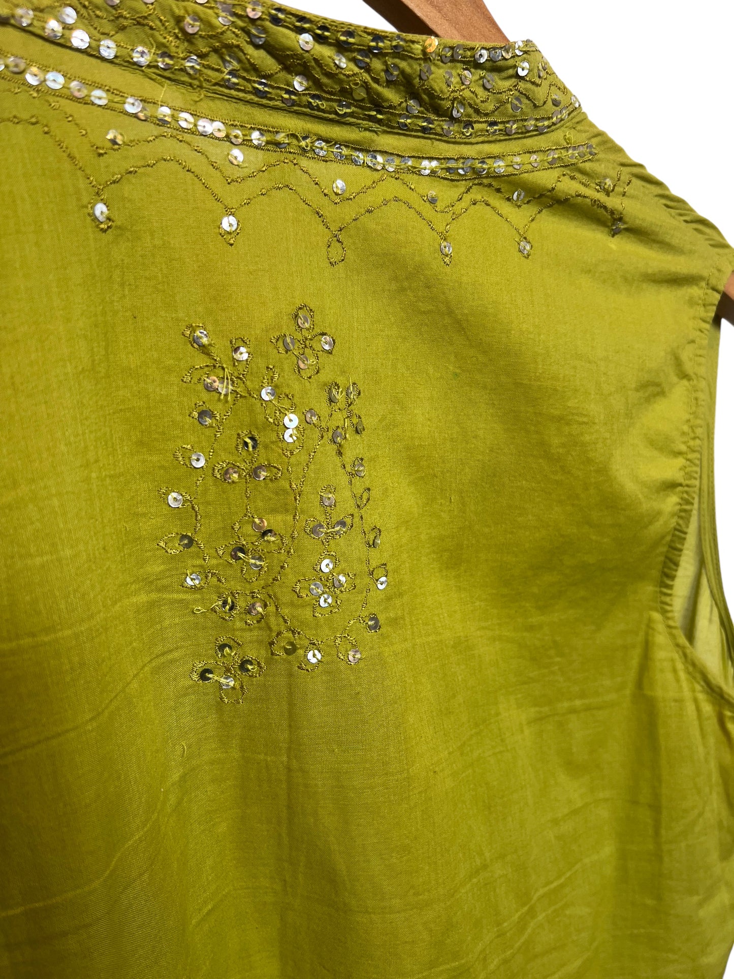 Willow Blossom Women’s Green Top (Size L)