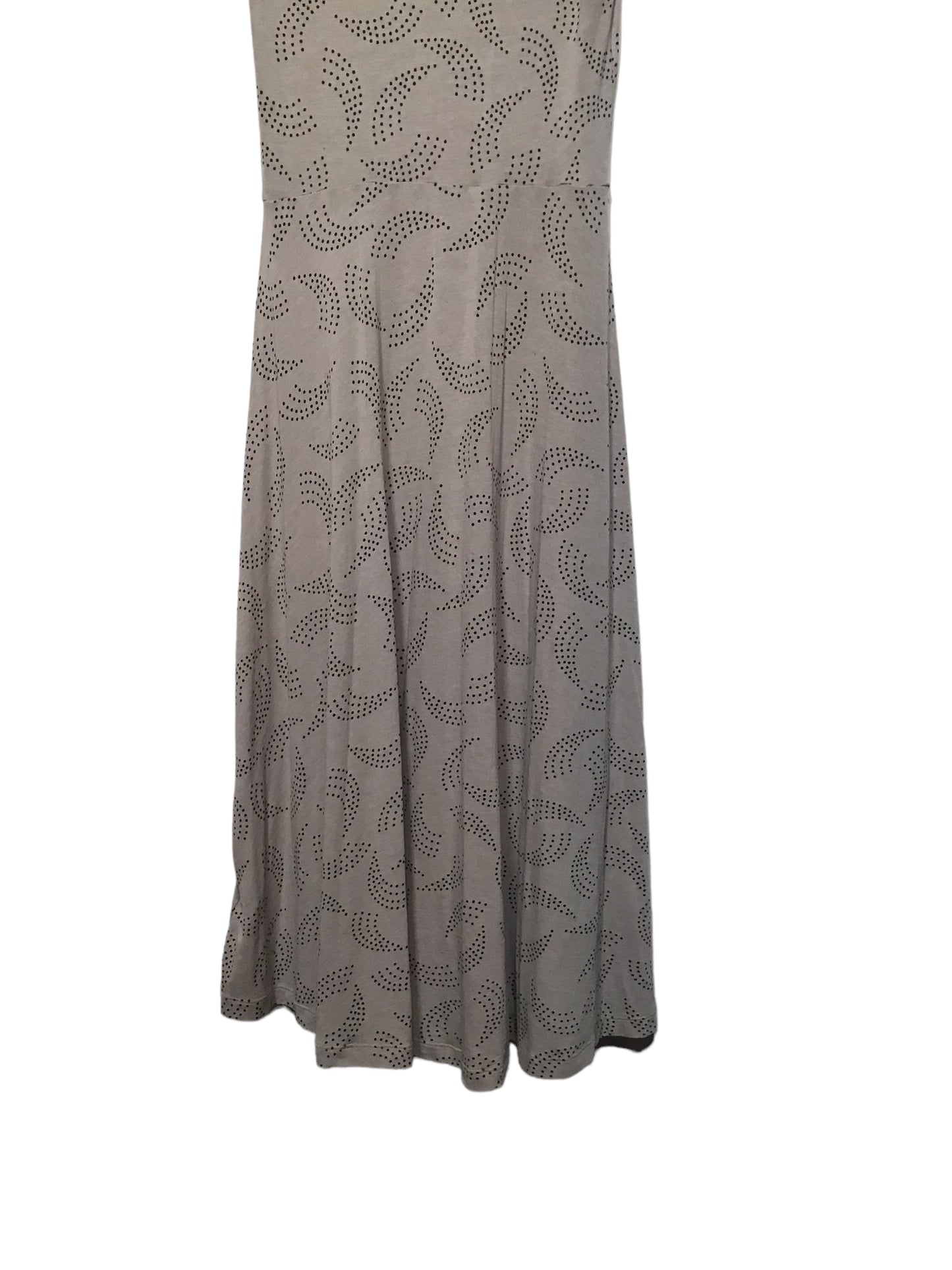 Beige and Black Dress (Size M)