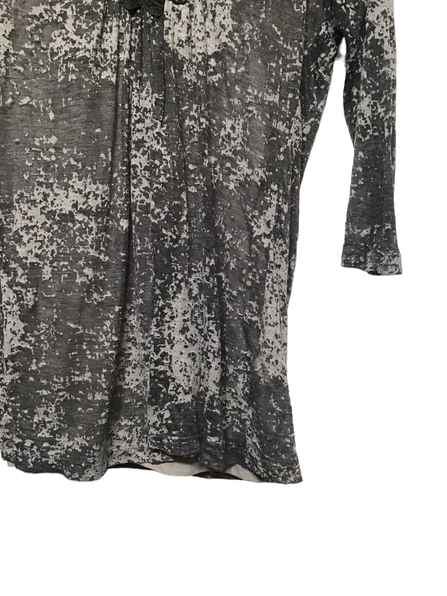 Grey Patterned Top (Size M)