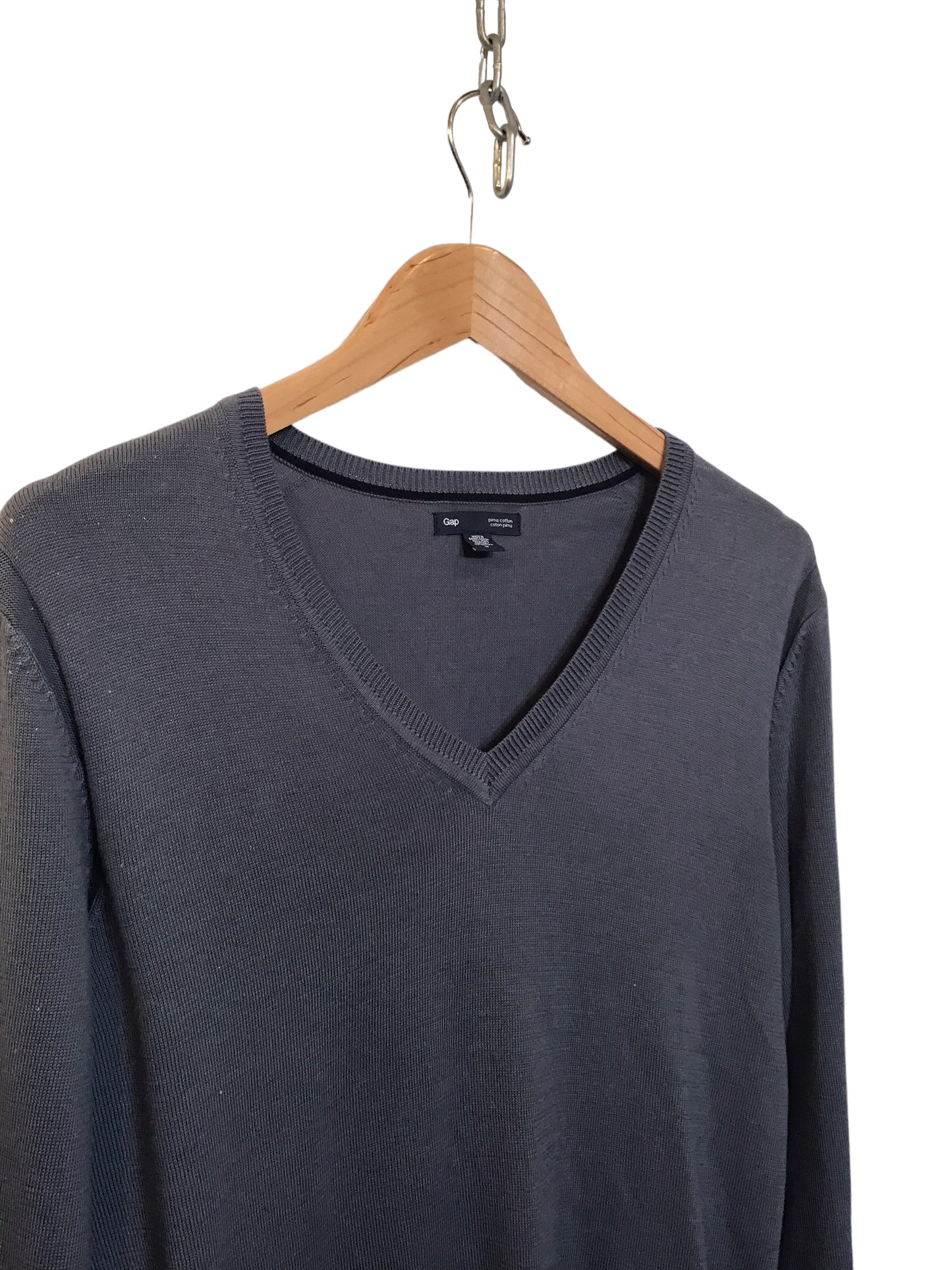 Gap V-Neck Sweater (Size M)