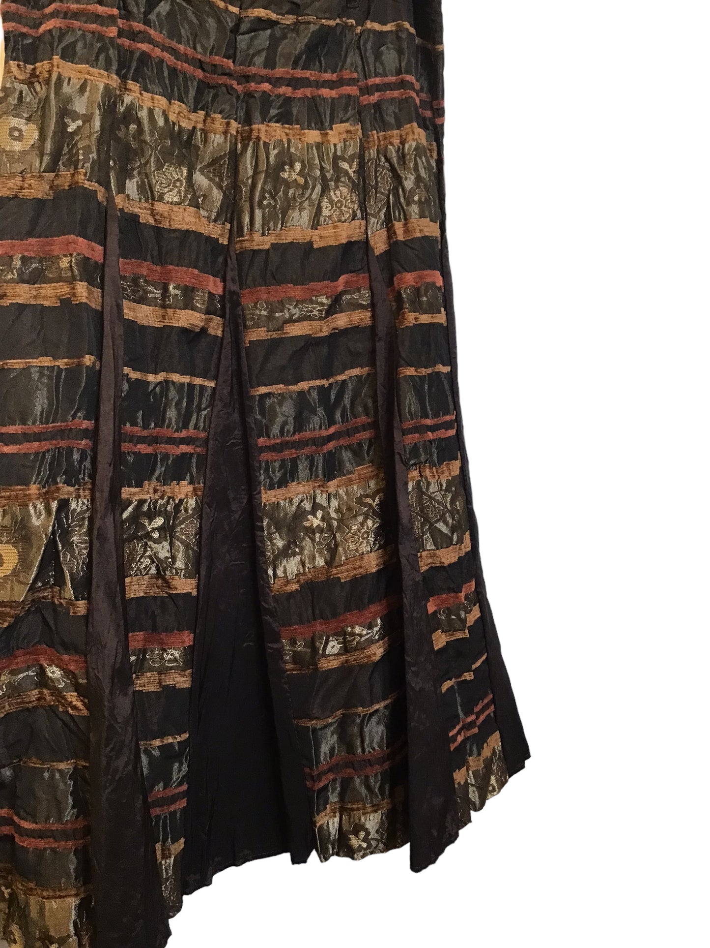 Patterned Skirt (Size L)
