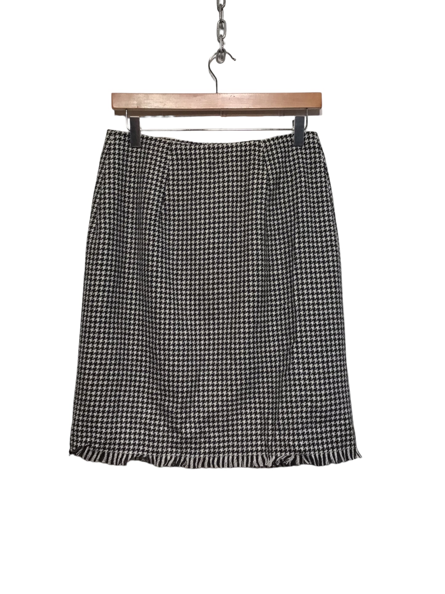 Valditevere Checked Skirt (Size L)