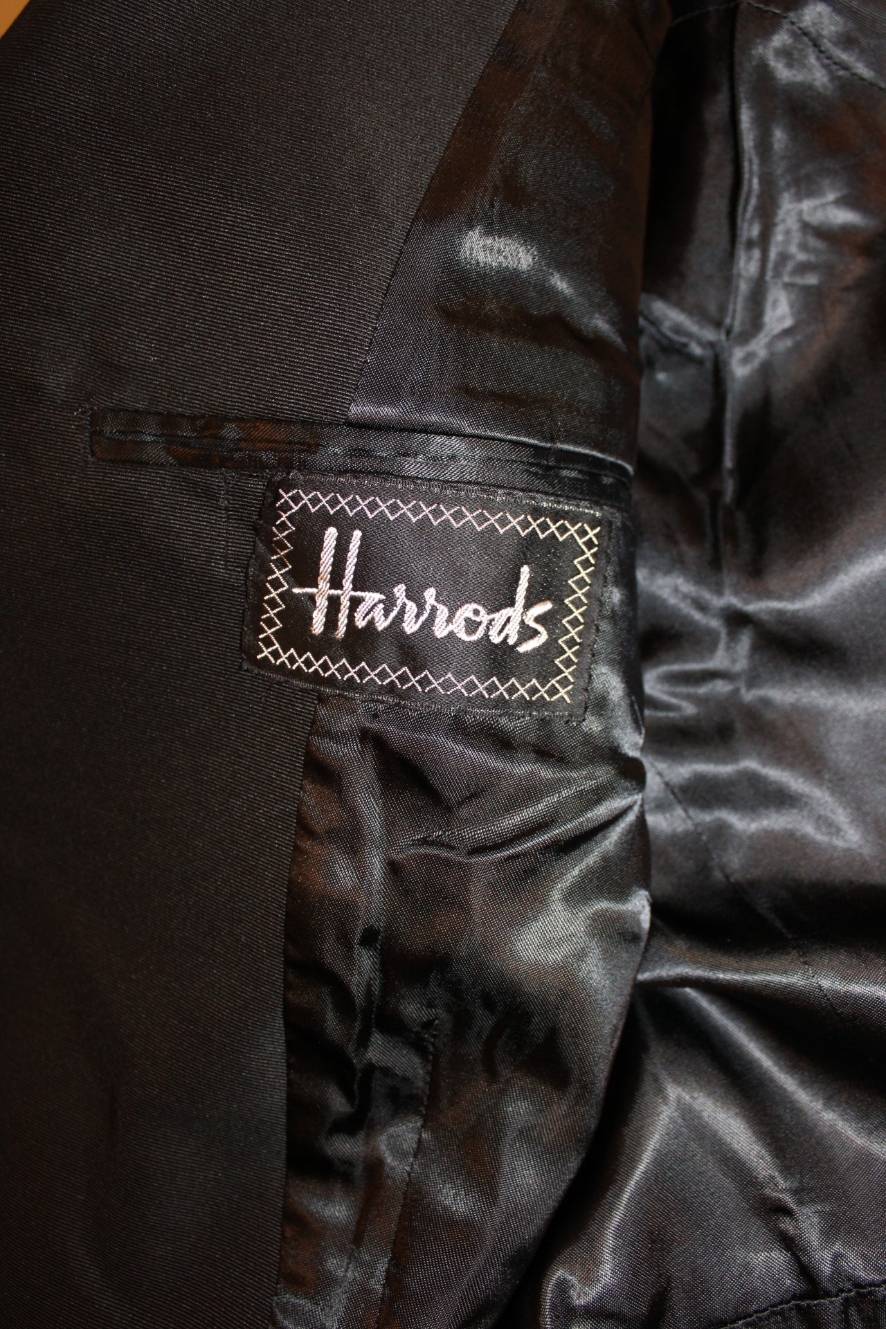 Harrods Mens Dinner Jacket (Size M)