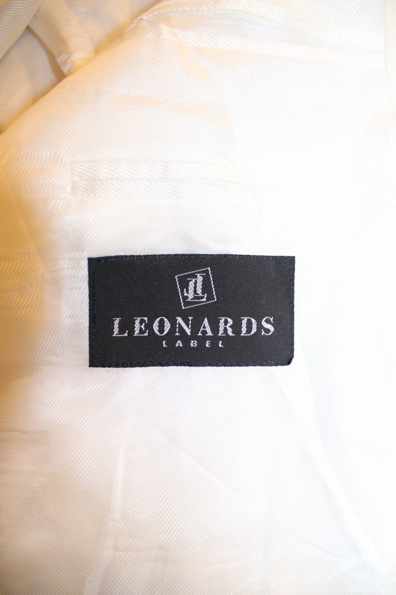 Leonards Mens Blazer (Size L)