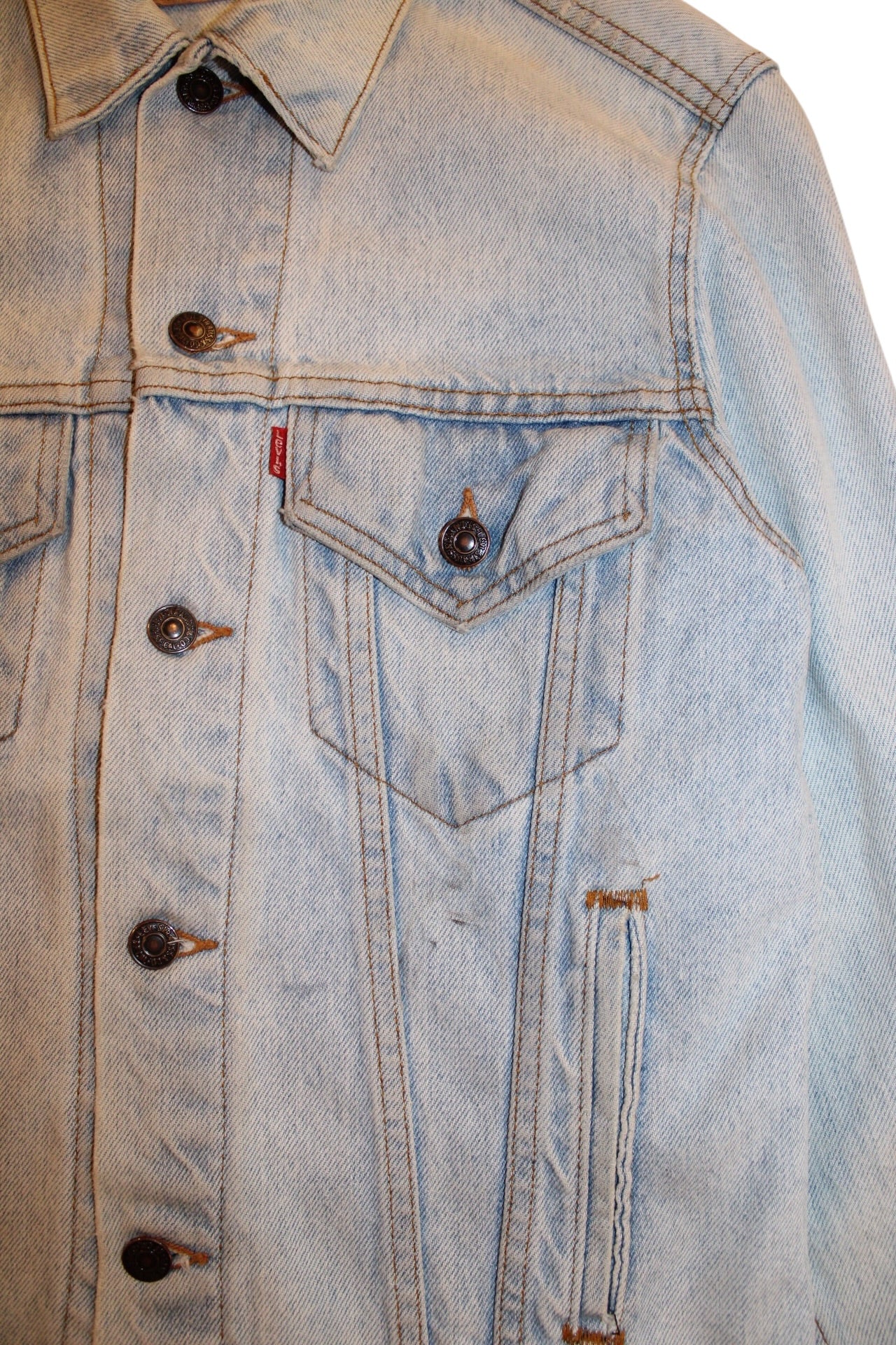 Levi's Denim Jacket ( Size S )