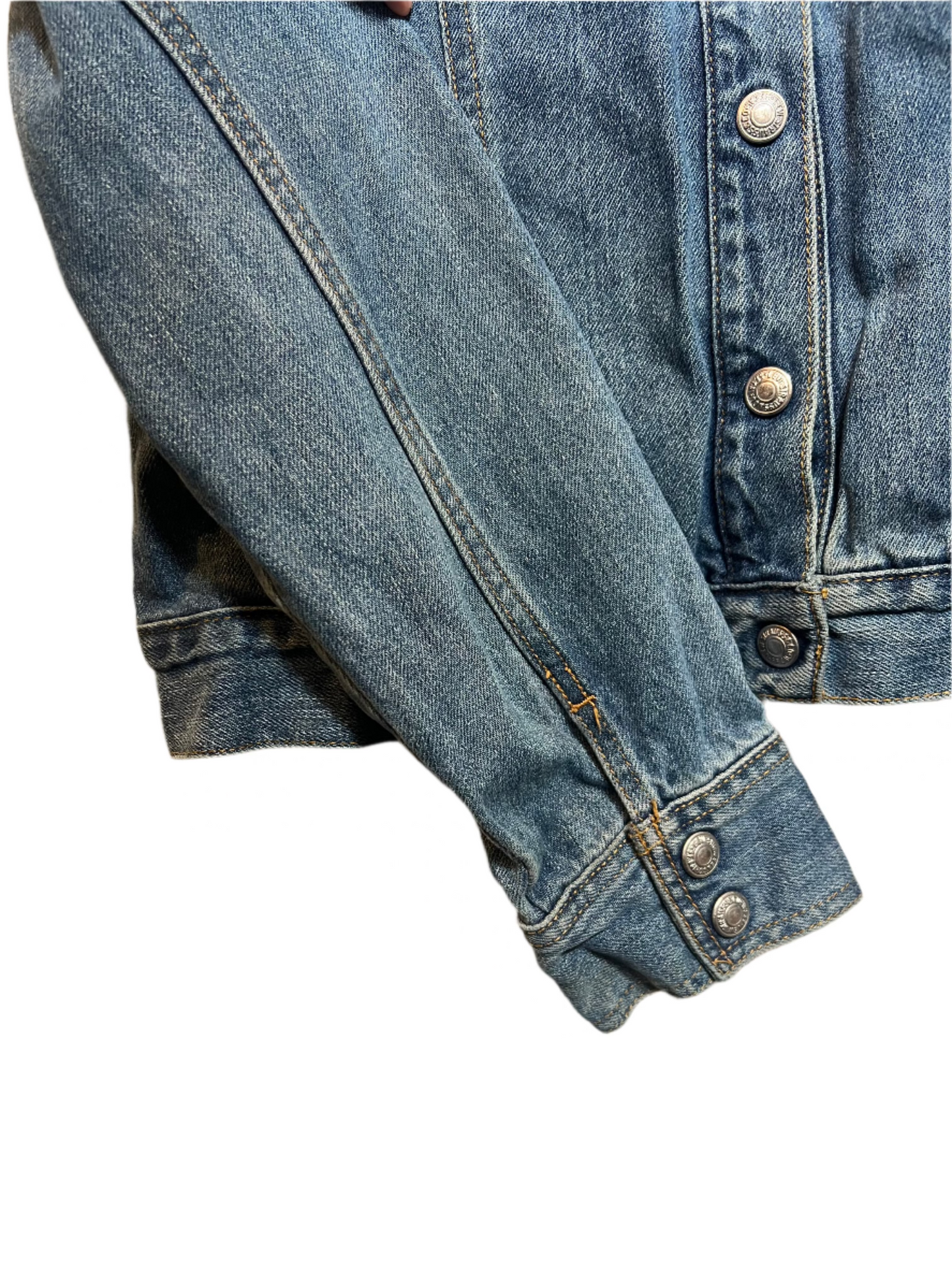 Levi Women's Blue Denim Jacket (Size L)