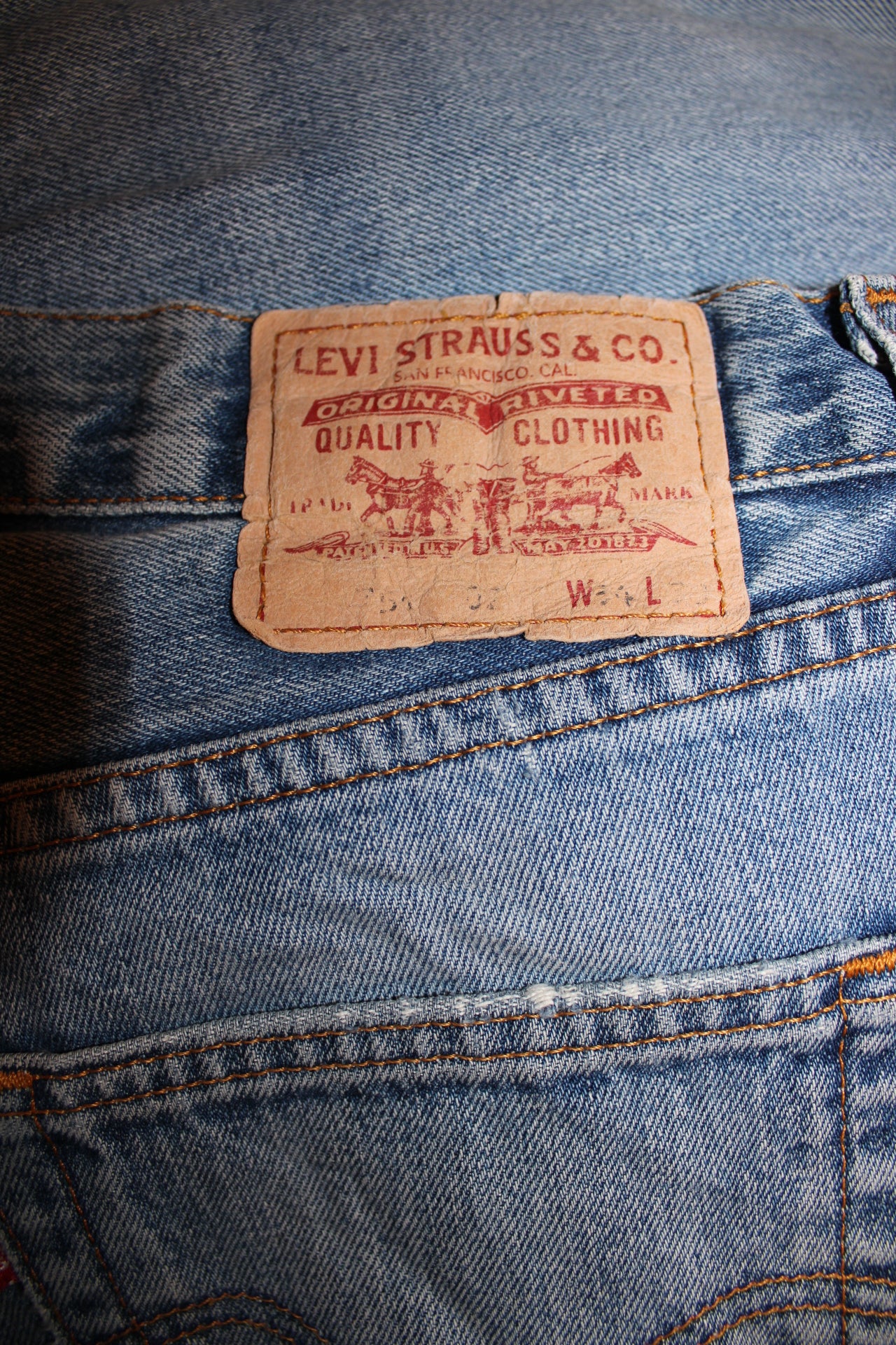 Levi 751 Jeans (34x30)