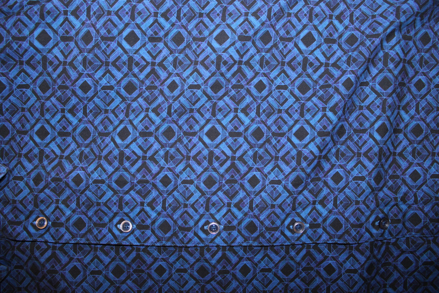 Robert Graham Shirt (Size XL)