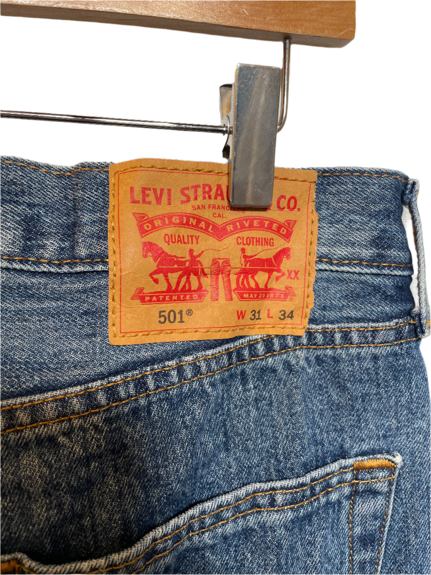 Levi's 501 Blue Jeans (31x34)