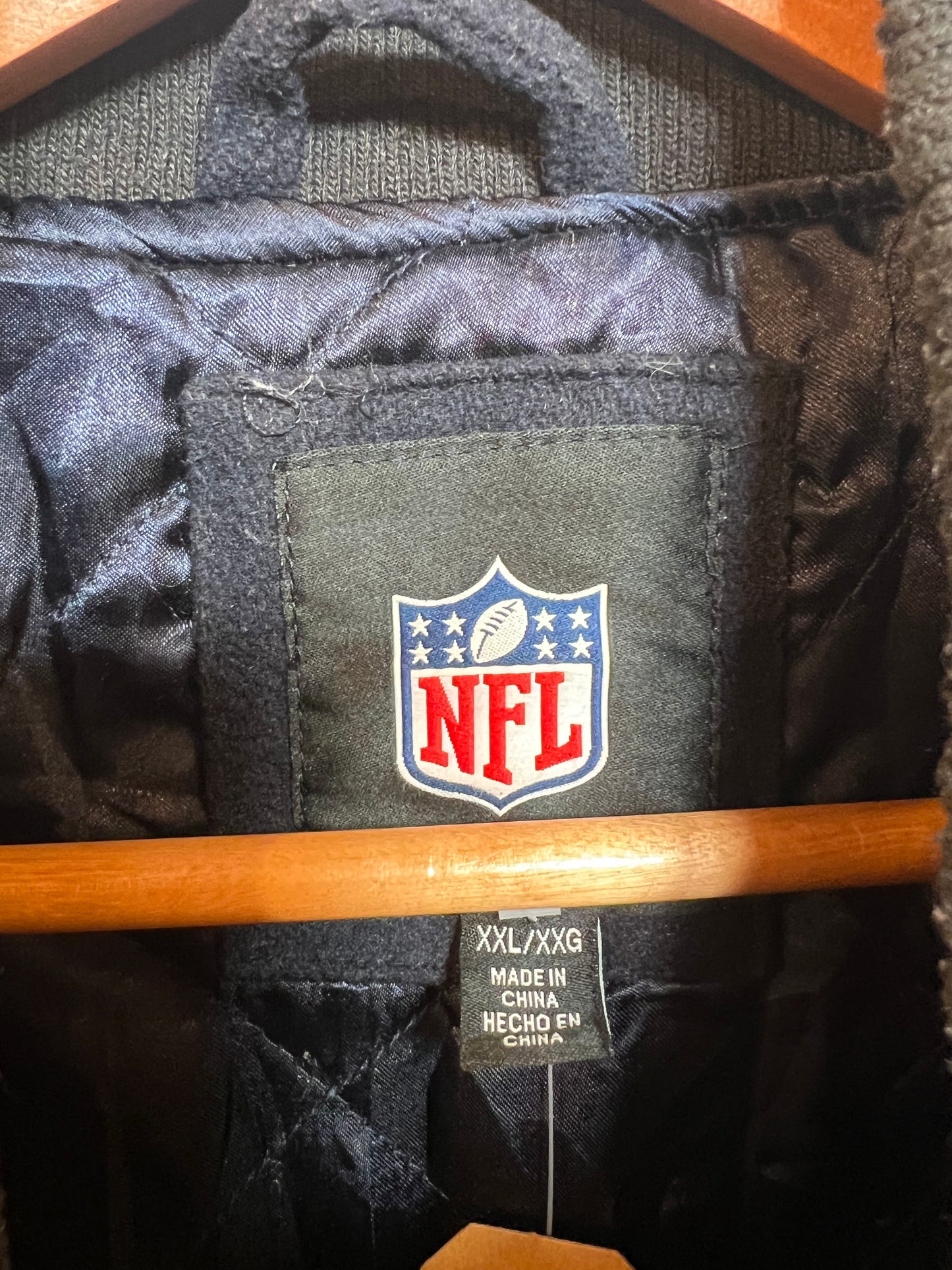 NFL Mens Navy Varsity Jacket (Size XL)