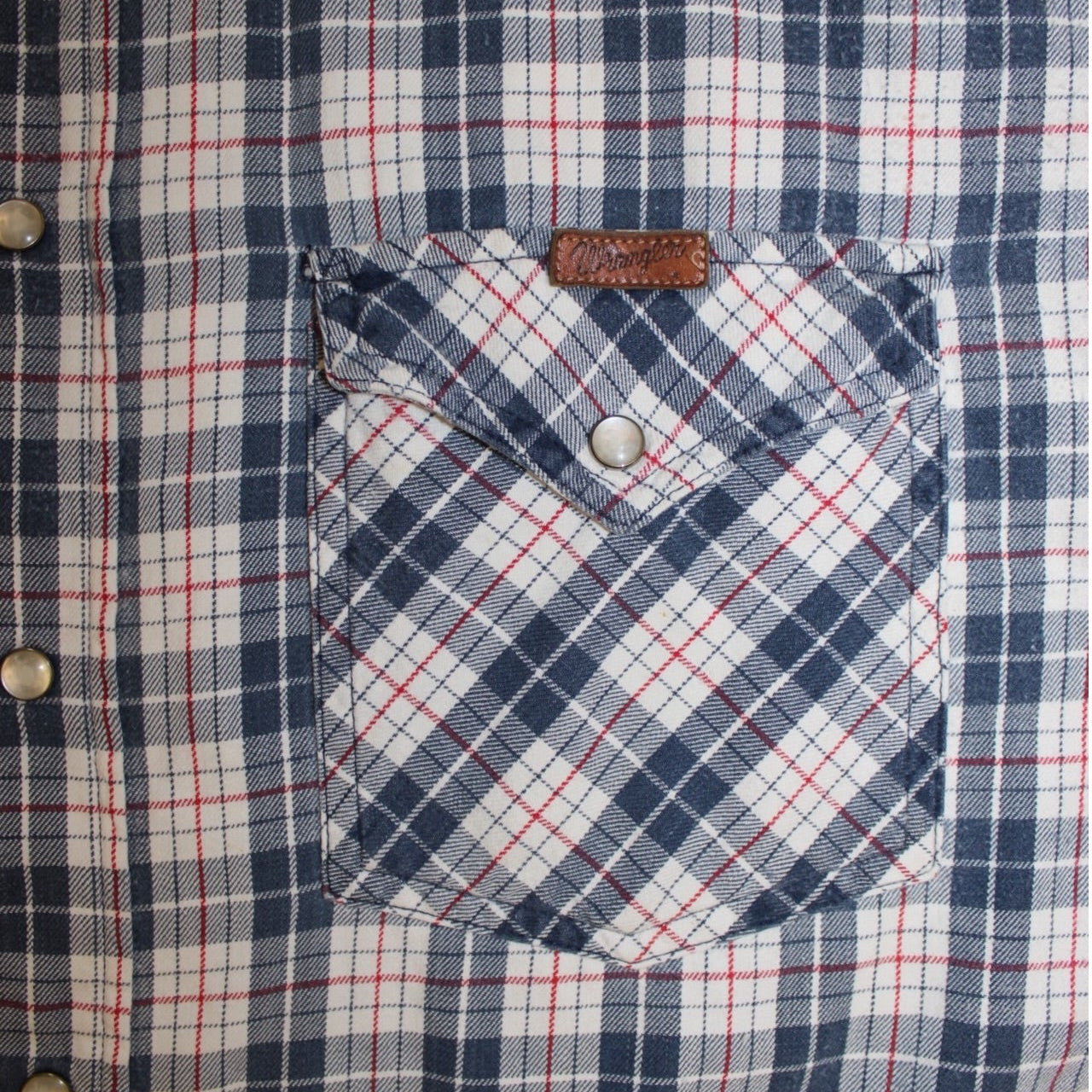 Wrangler Shirt (Size XL)