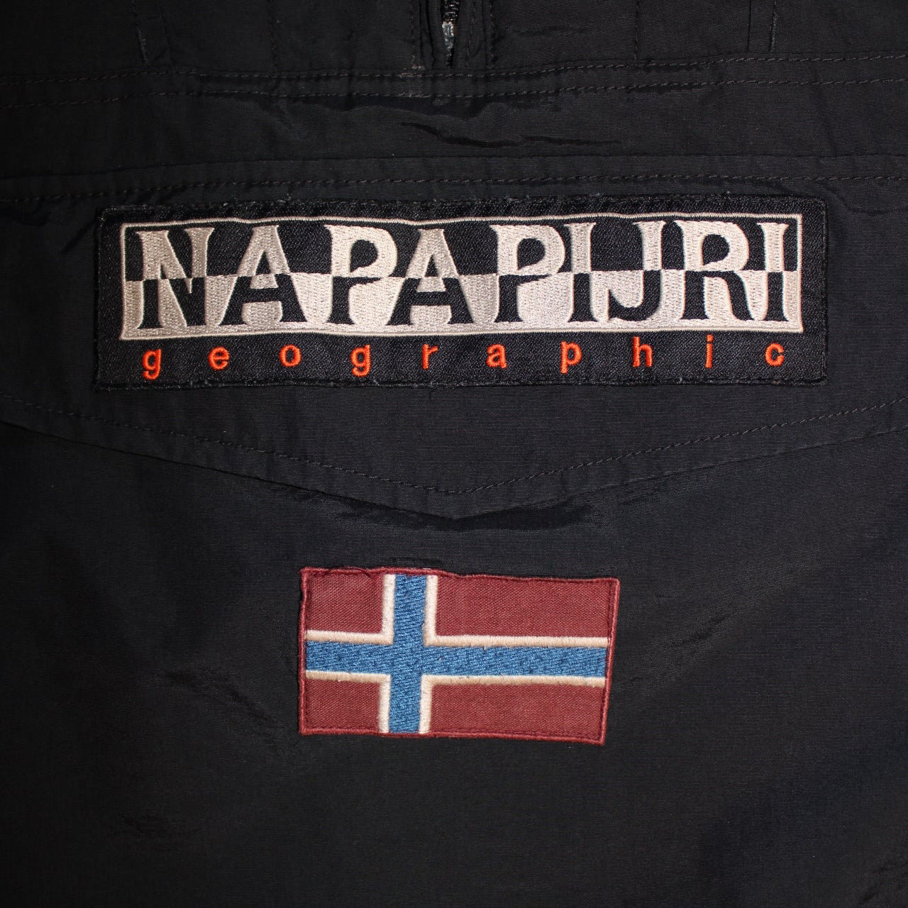 Napapjri Rainforest Water Jacket (Size XS)