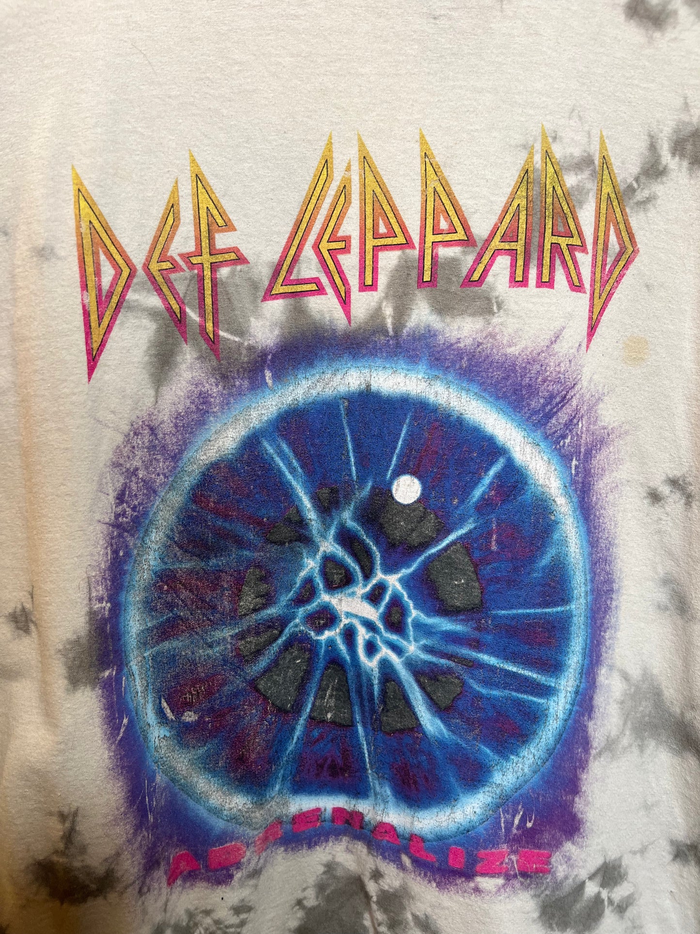Def Leppard Mens Tie Dye T Shirt (Size XL)