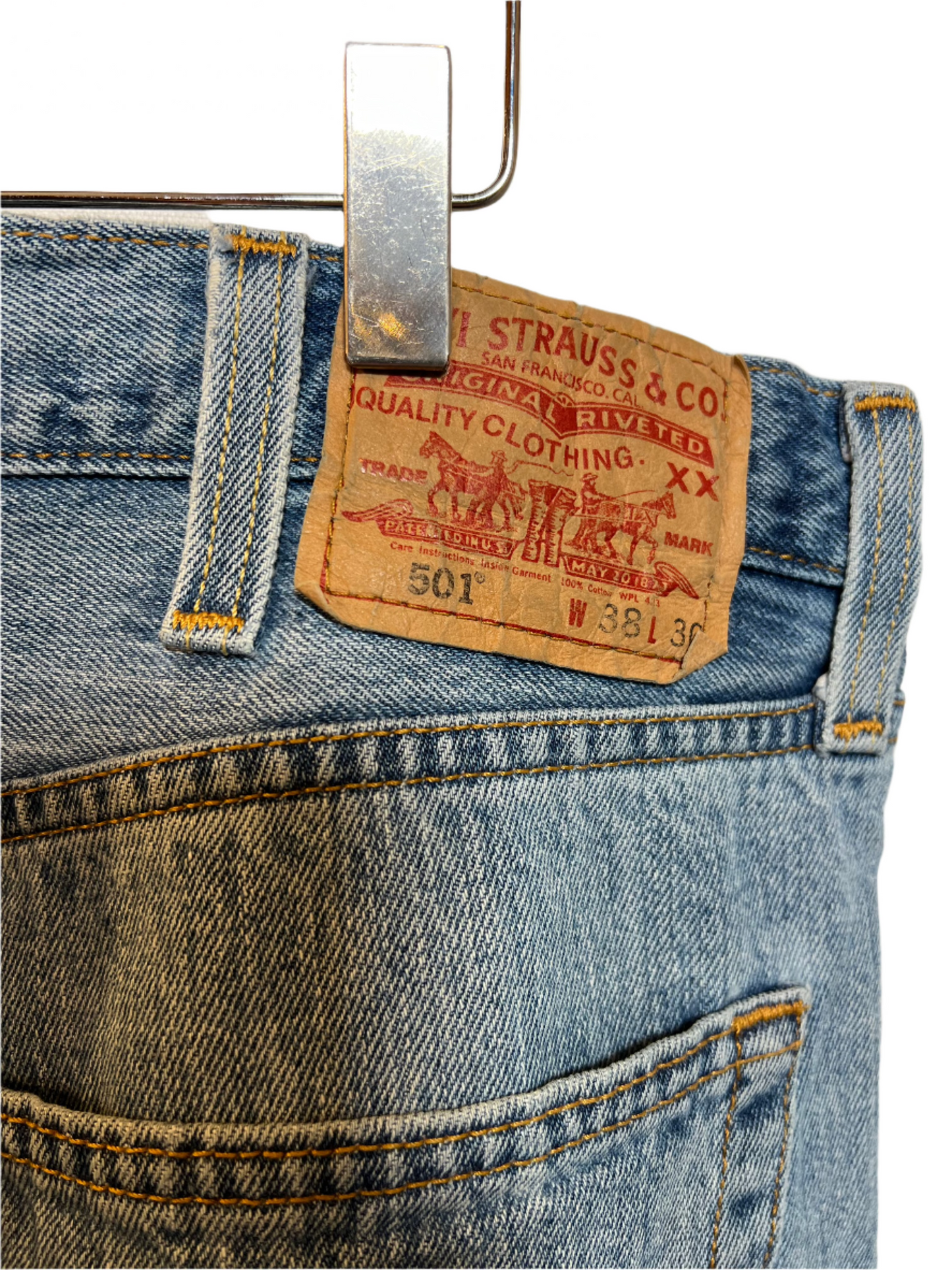 Levi's 501 Light Blue Jeans (38x30)