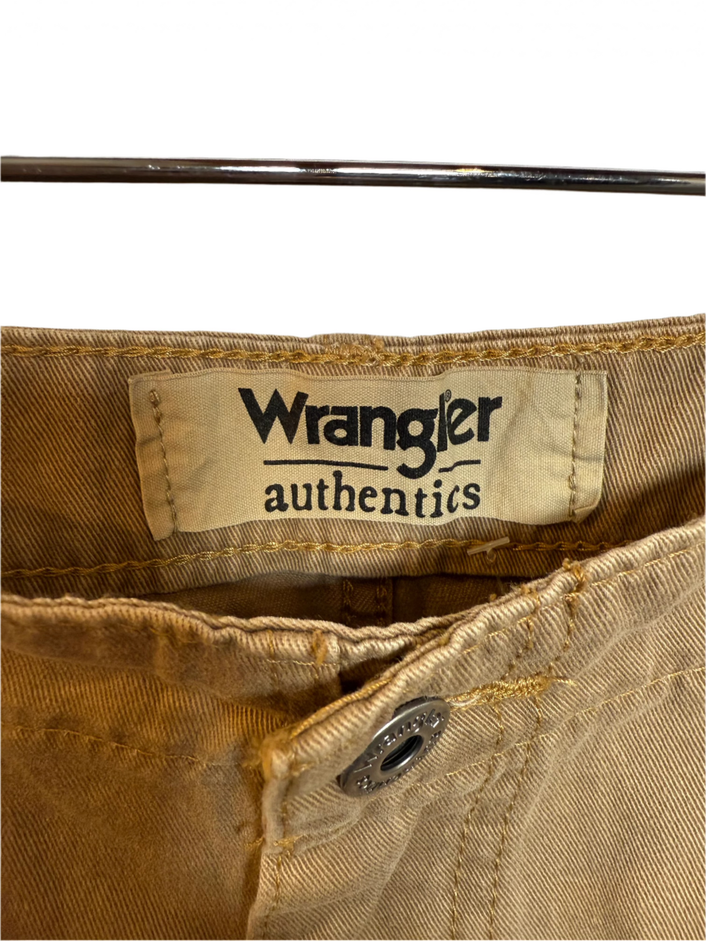 Wrangler Mens Tan Cargo Shorts (Size XL)