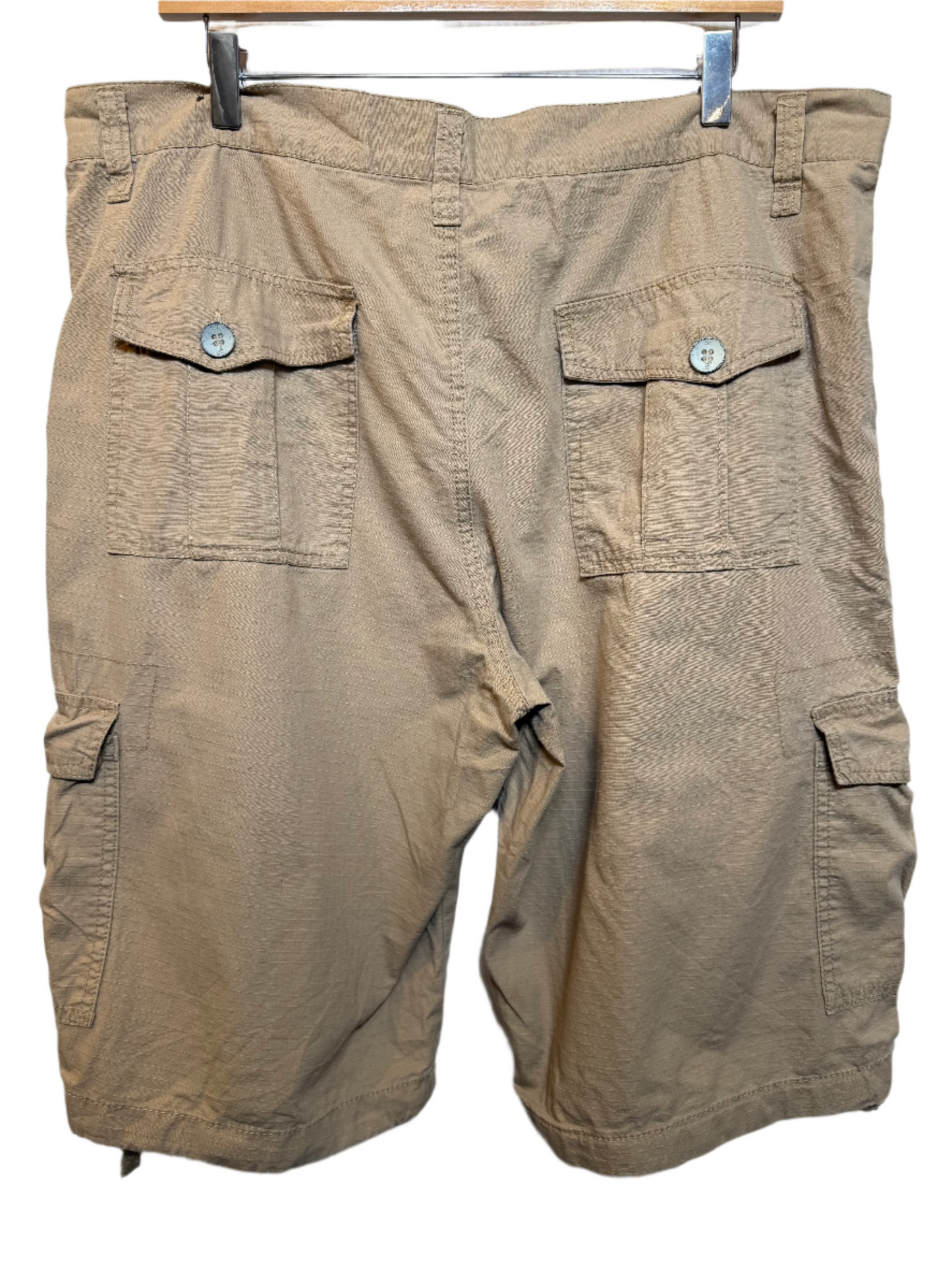 Southpole Mens Tan Cargo Shorts (Size XXL)