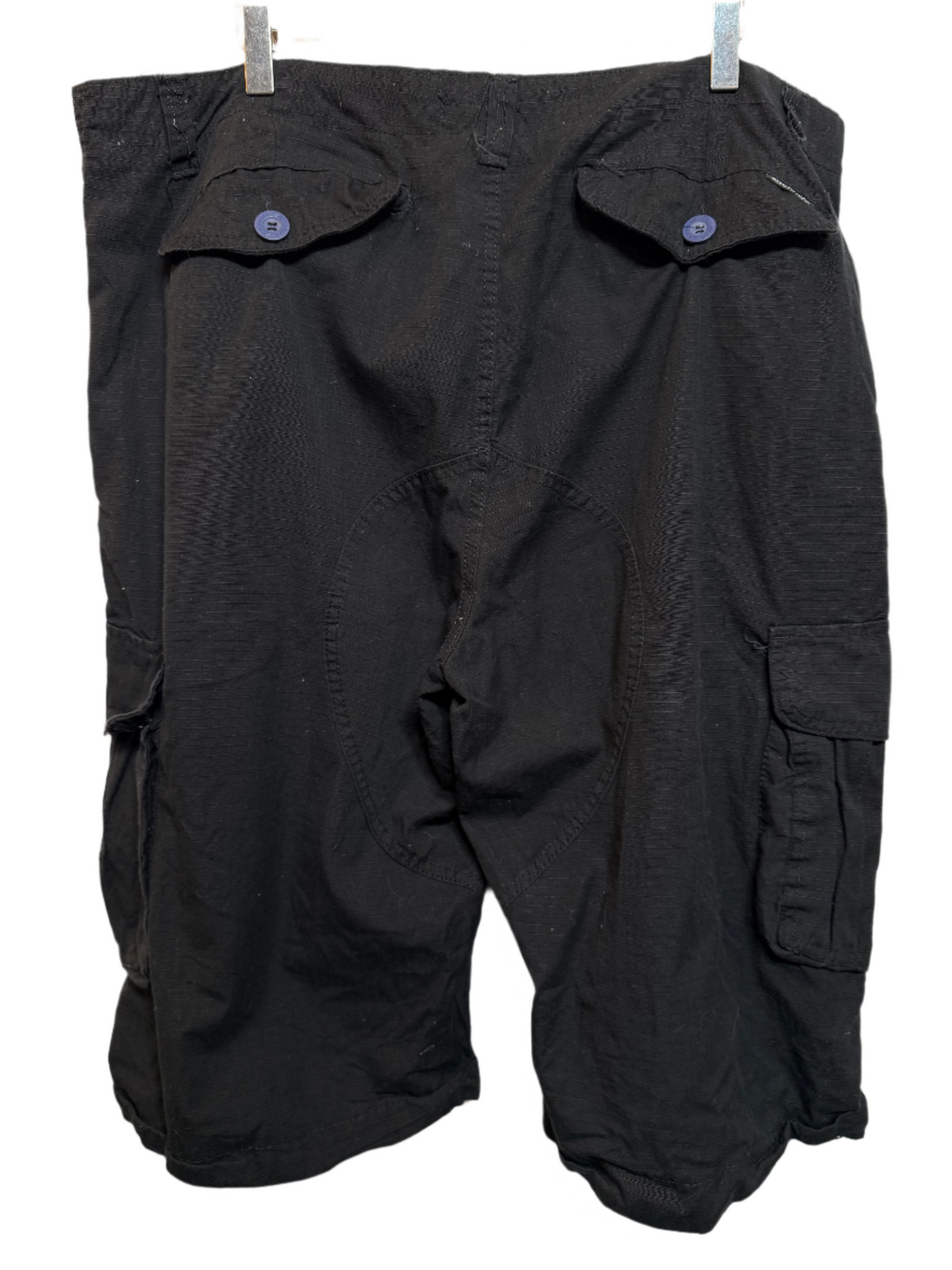 Rocawear Mens Black Cargo Shorts (Size XXL)