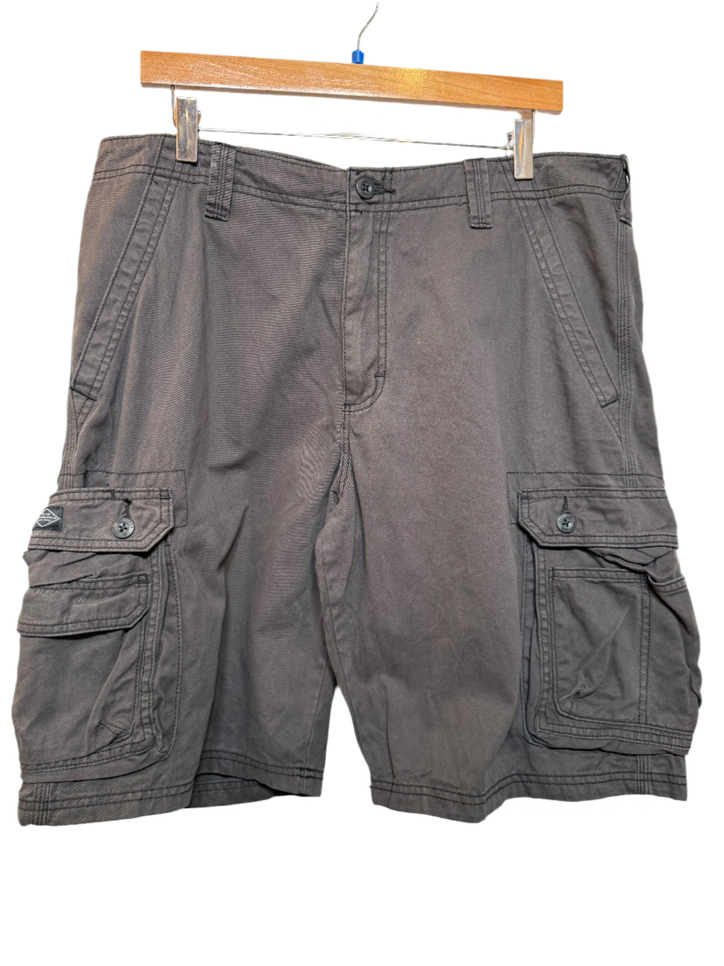Lee Mens Green Cargo Shorts (Size XXL)