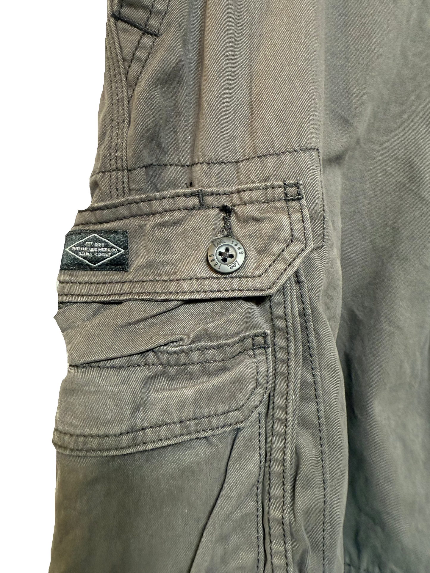 Lee Mens Green Cargo Shorts (Size XXL)