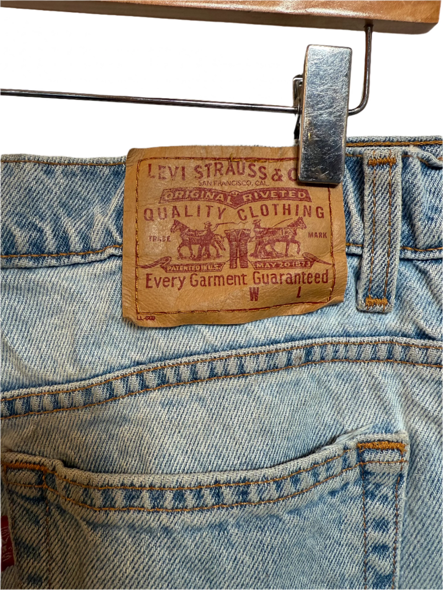 Levi Light Blue Denim Jorts (W34)