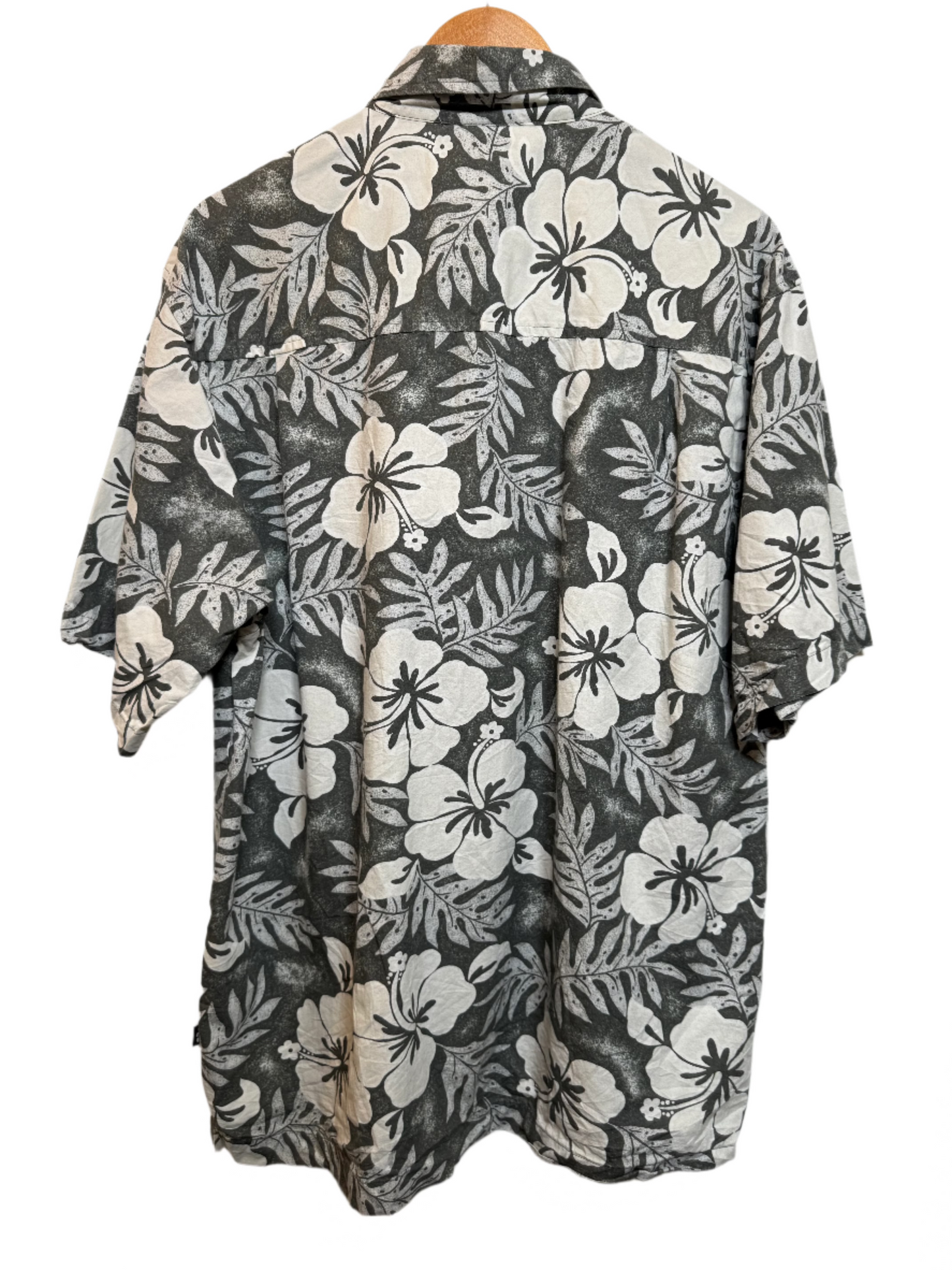 Sideout Mens Grey Floral Shirt (Size L)