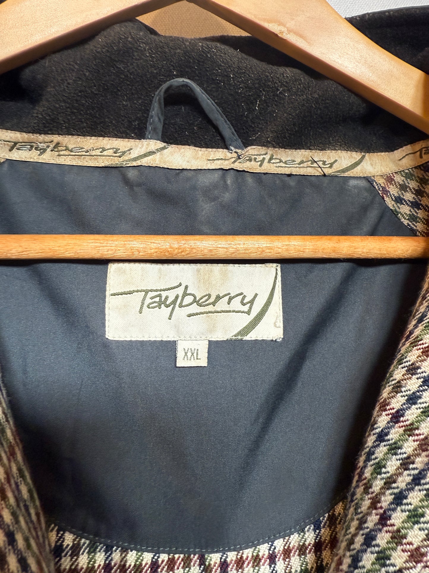 Tayberry Mens Black Trenchcoat (Size XXL)