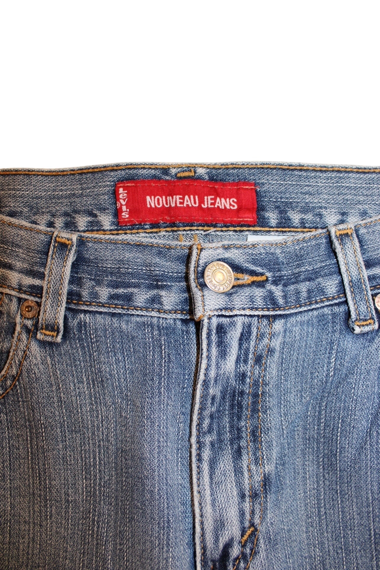 Levi Nouveau Jeans (35x24)