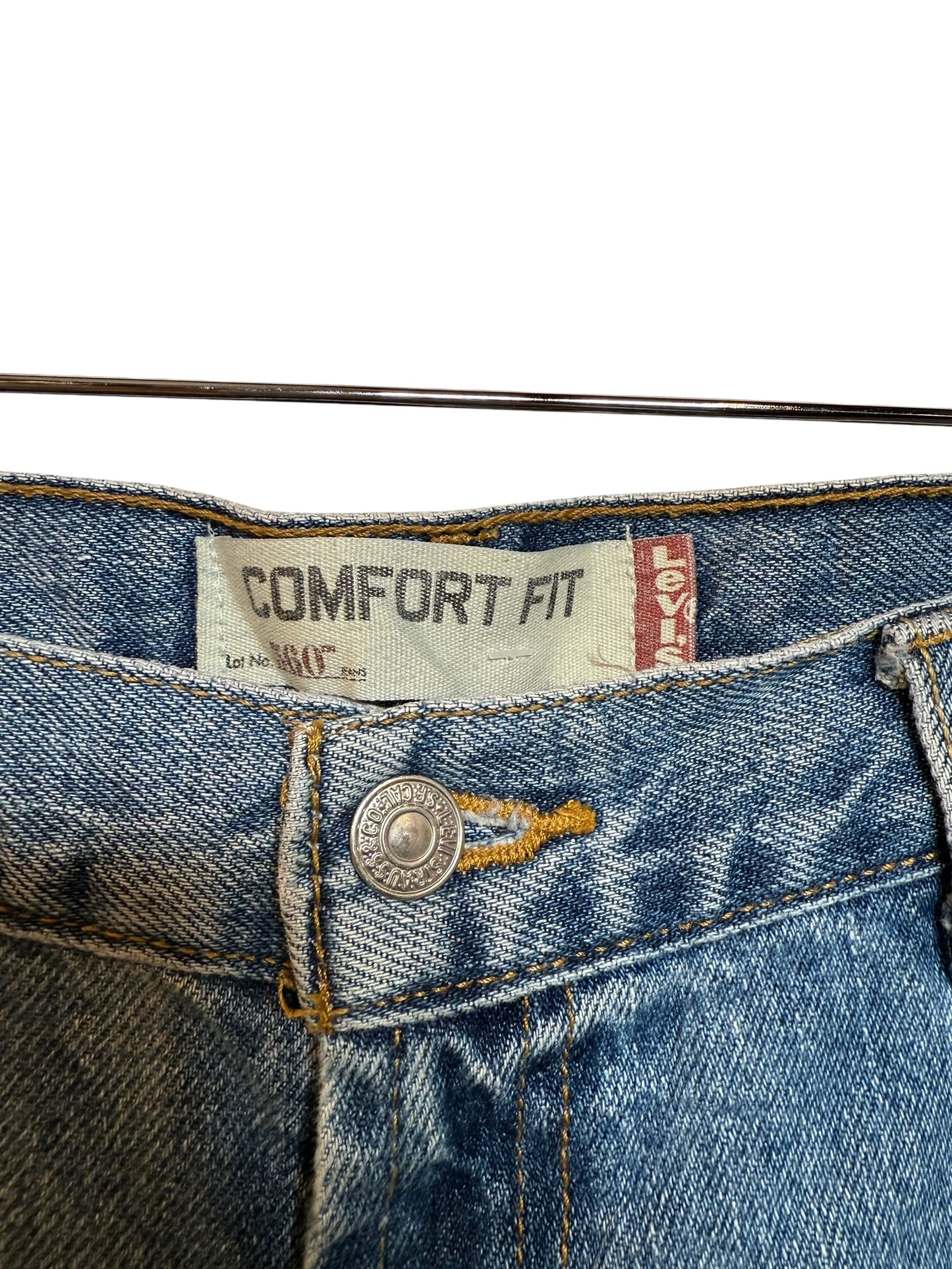 Levi 560 Blue Jeans (38x30)