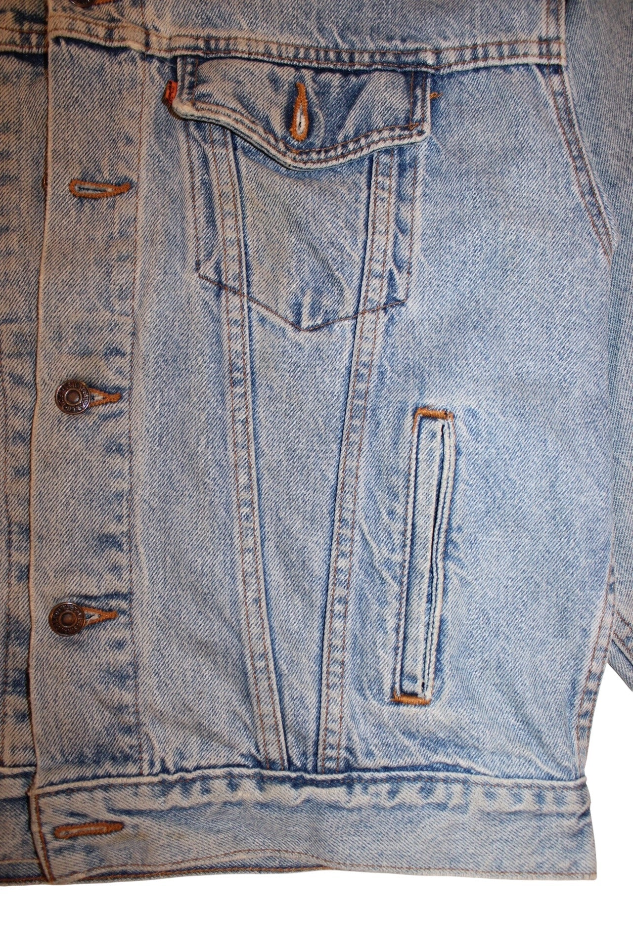 Levi Denim Jacket (Size M)