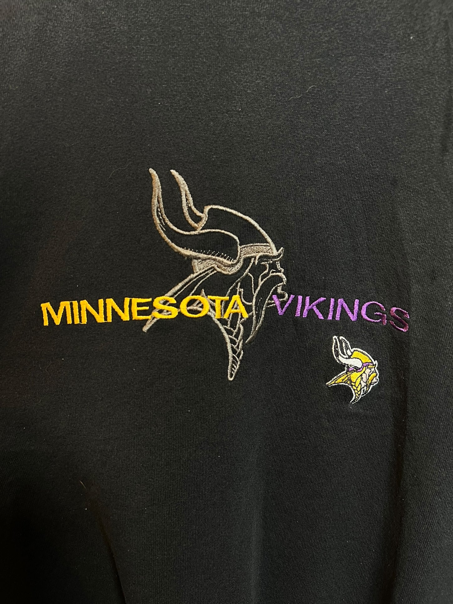 Minnesota Vikings NFL Black Sweater (Size M)