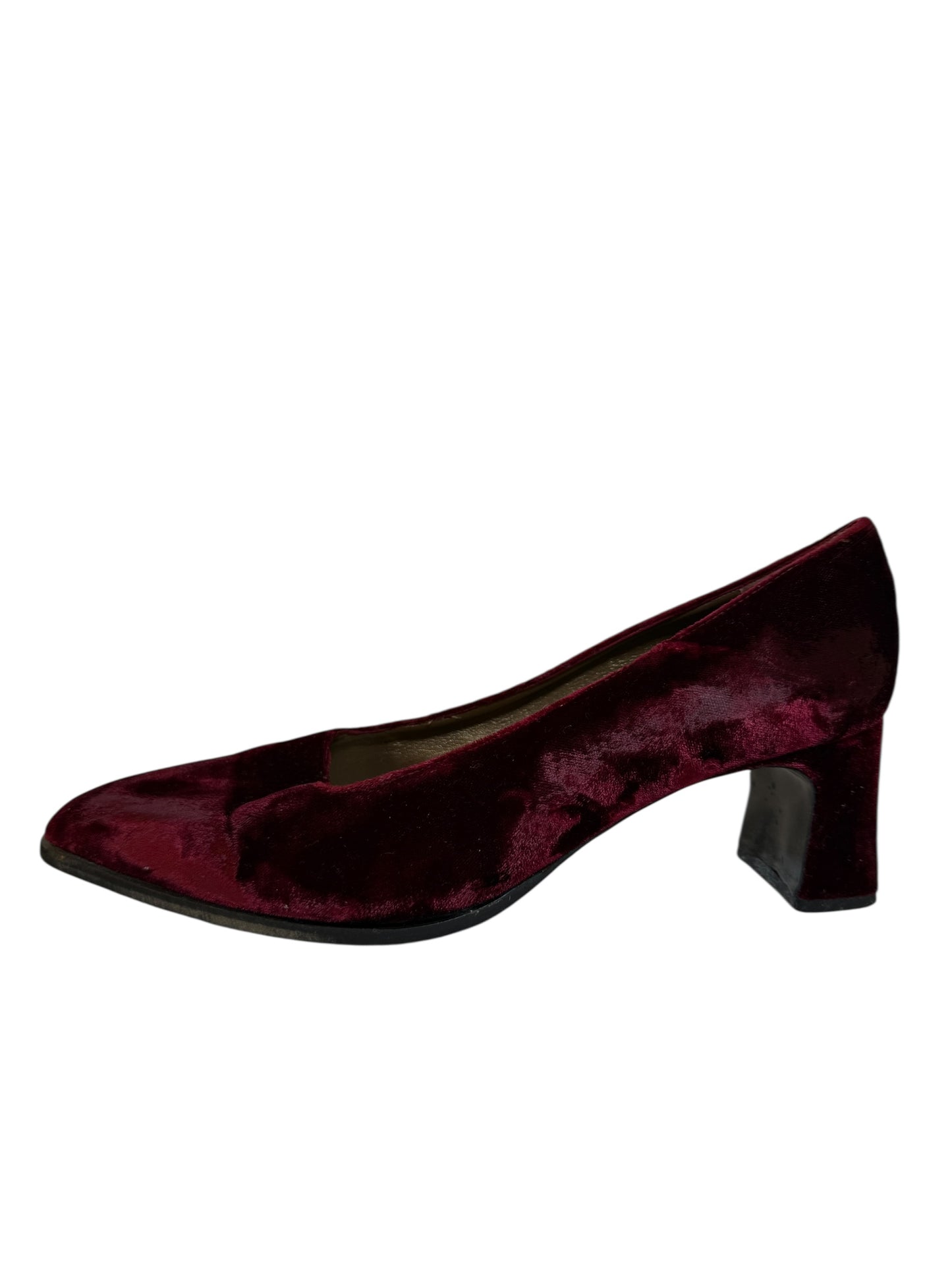 Red Velvet Heels (Size 7)