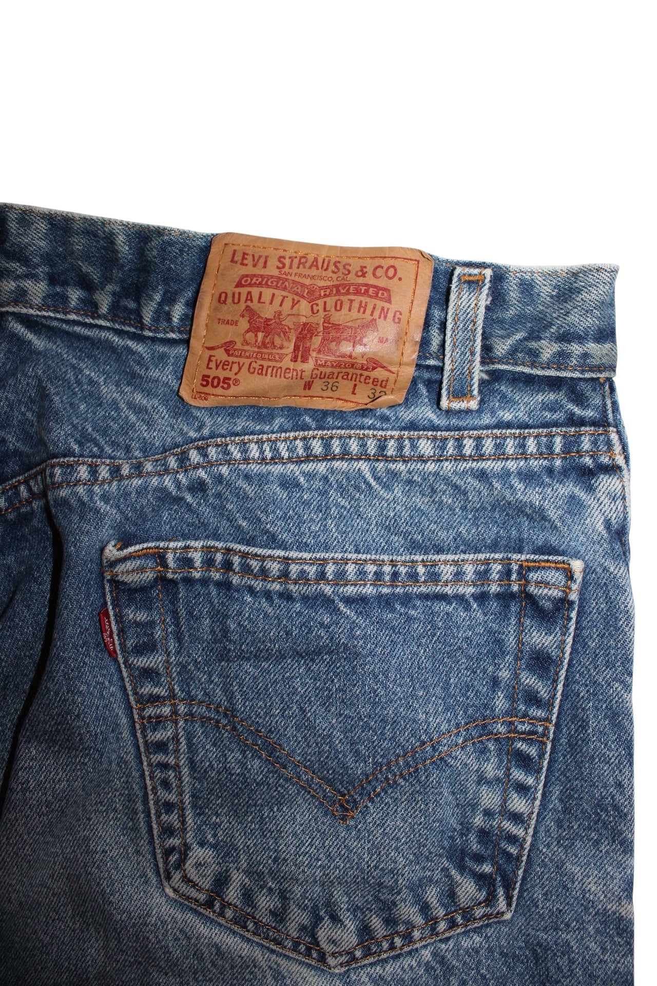 Levi 505 Blue Jeans (37x32)