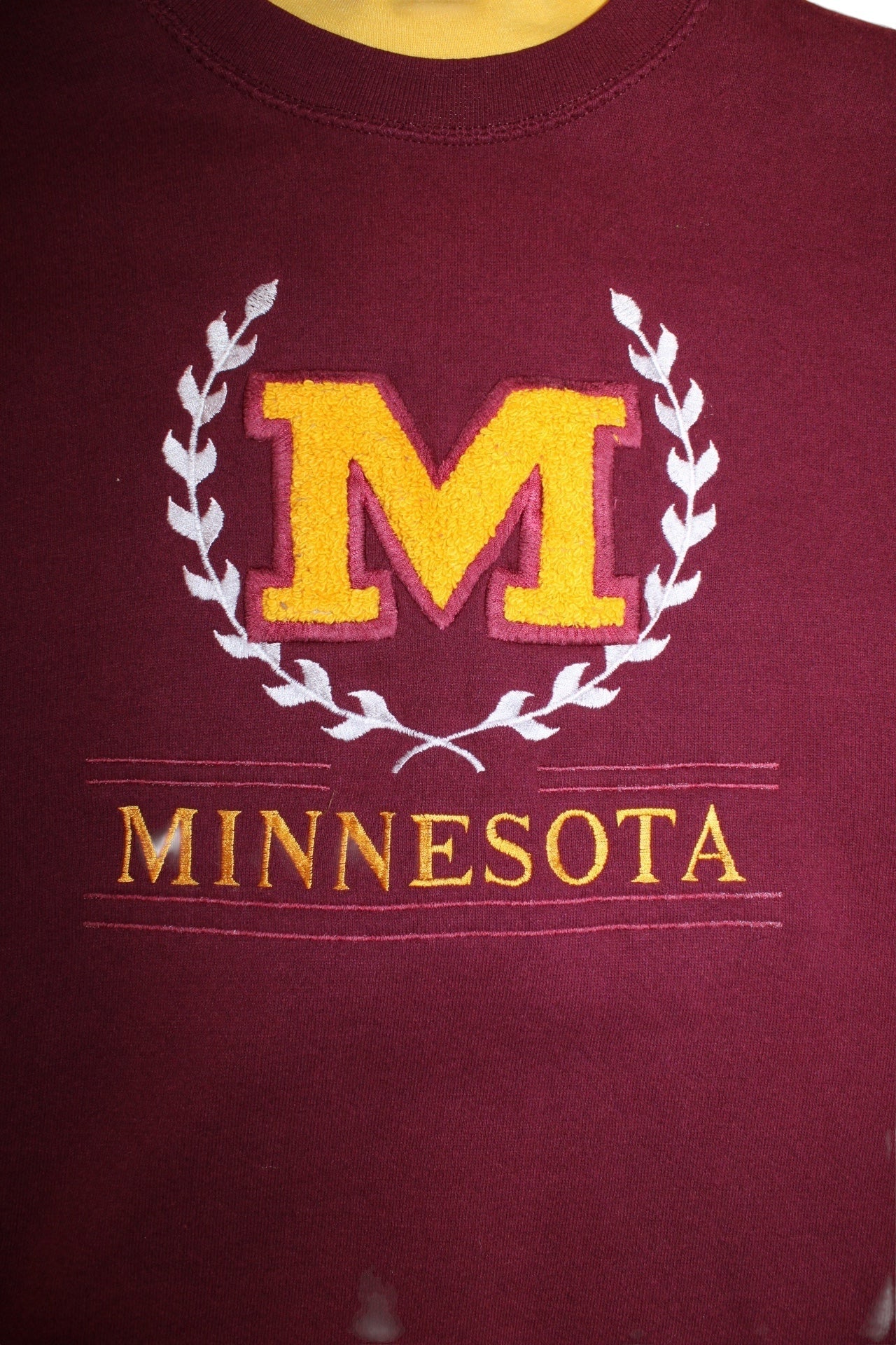 Willow Bay Mens Red Minnesota Sweatshirt (Size L)