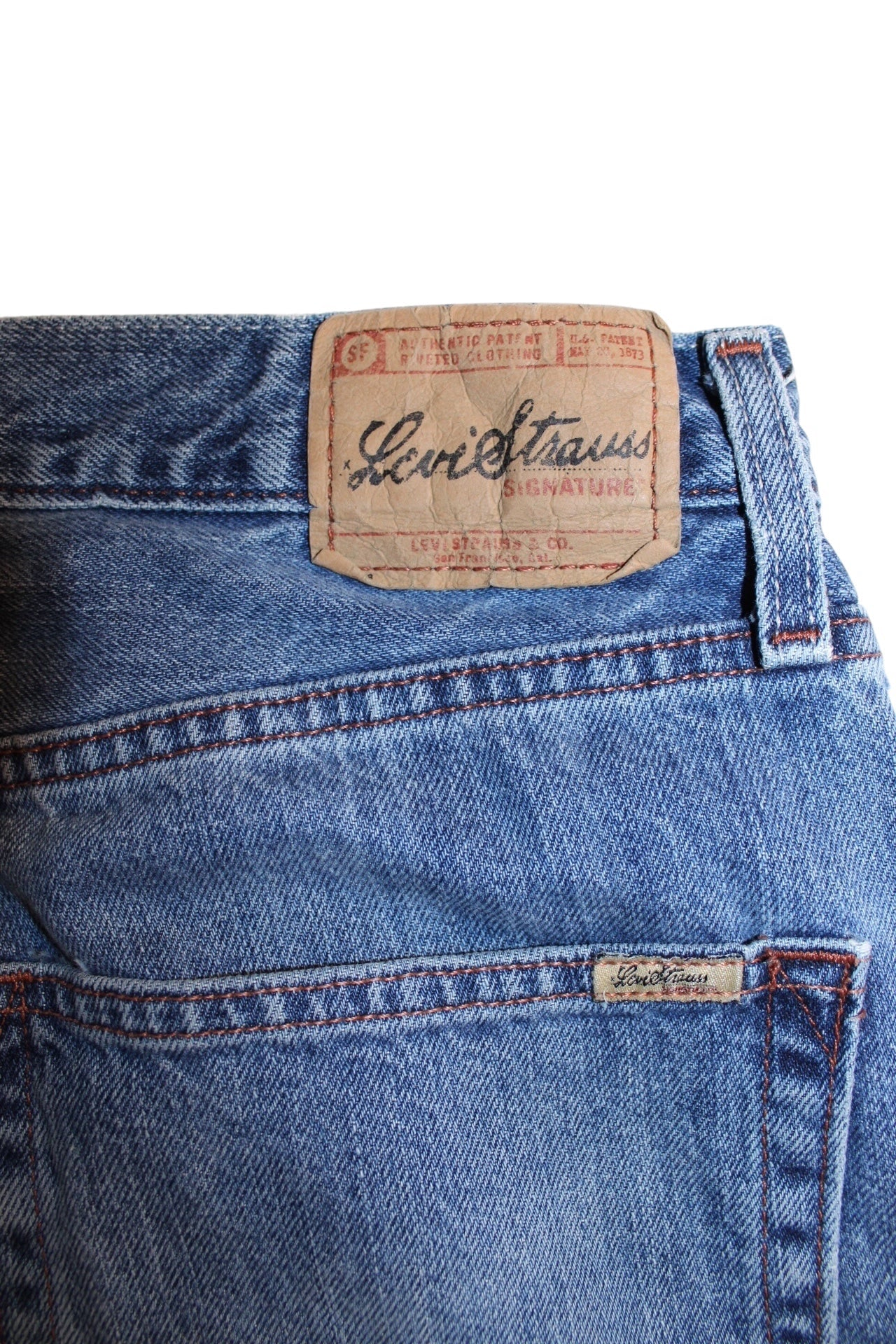 Levi Loose Fit Jeans (33x30)