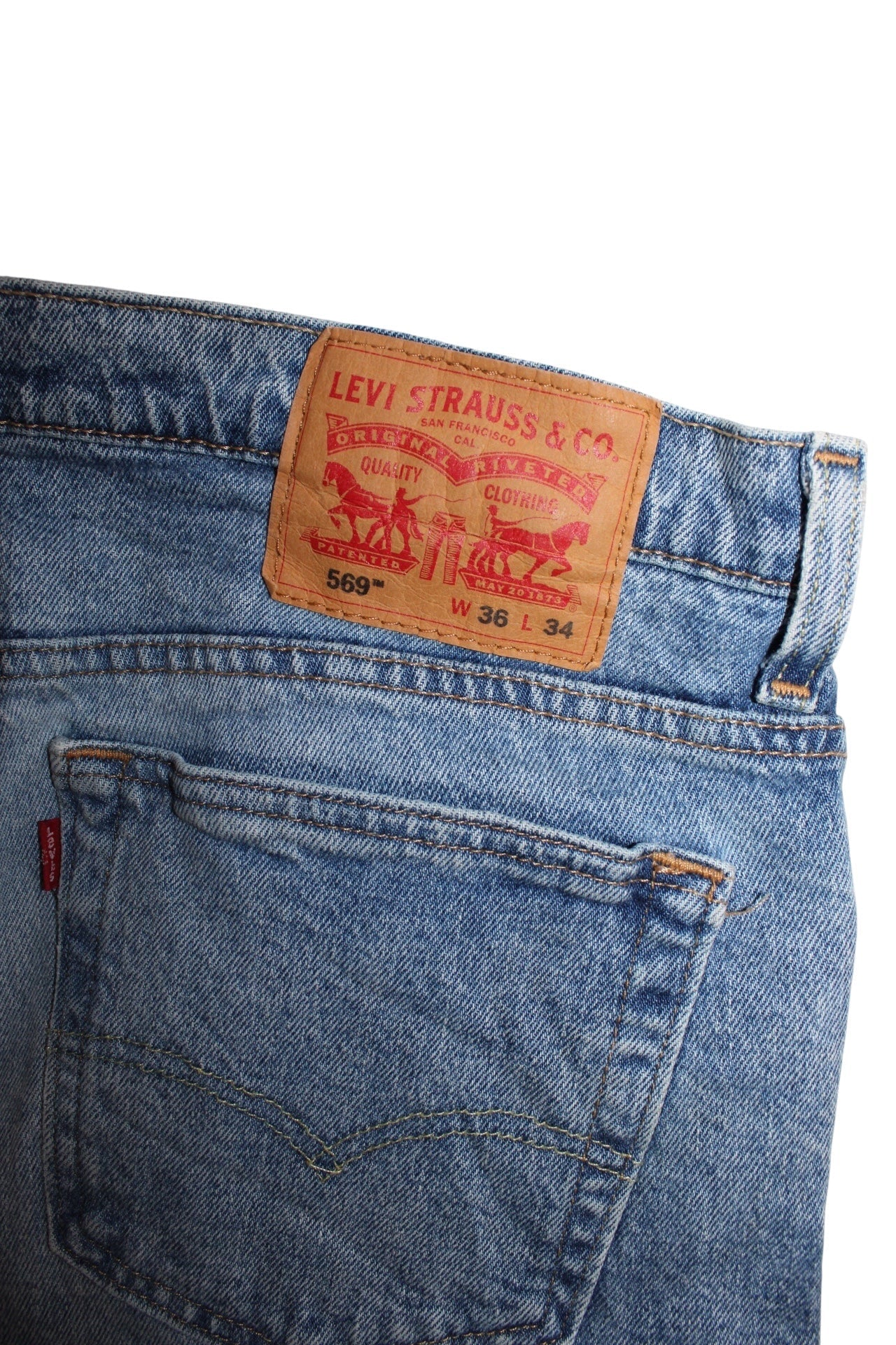 Levi 569 Blue Jeans (41x34)