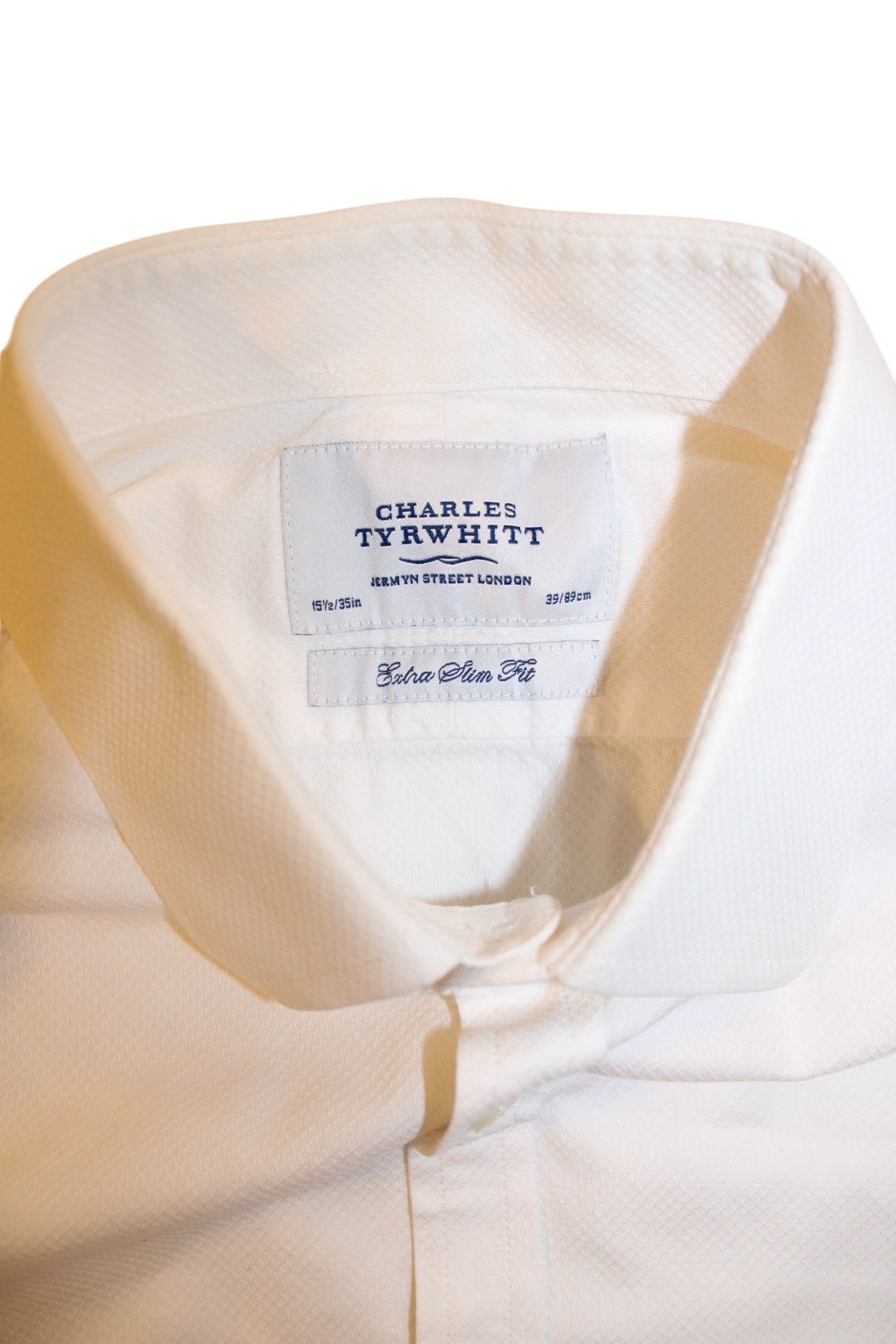 Charles Tyrwhitt White Buttoned Shirt (Size M)