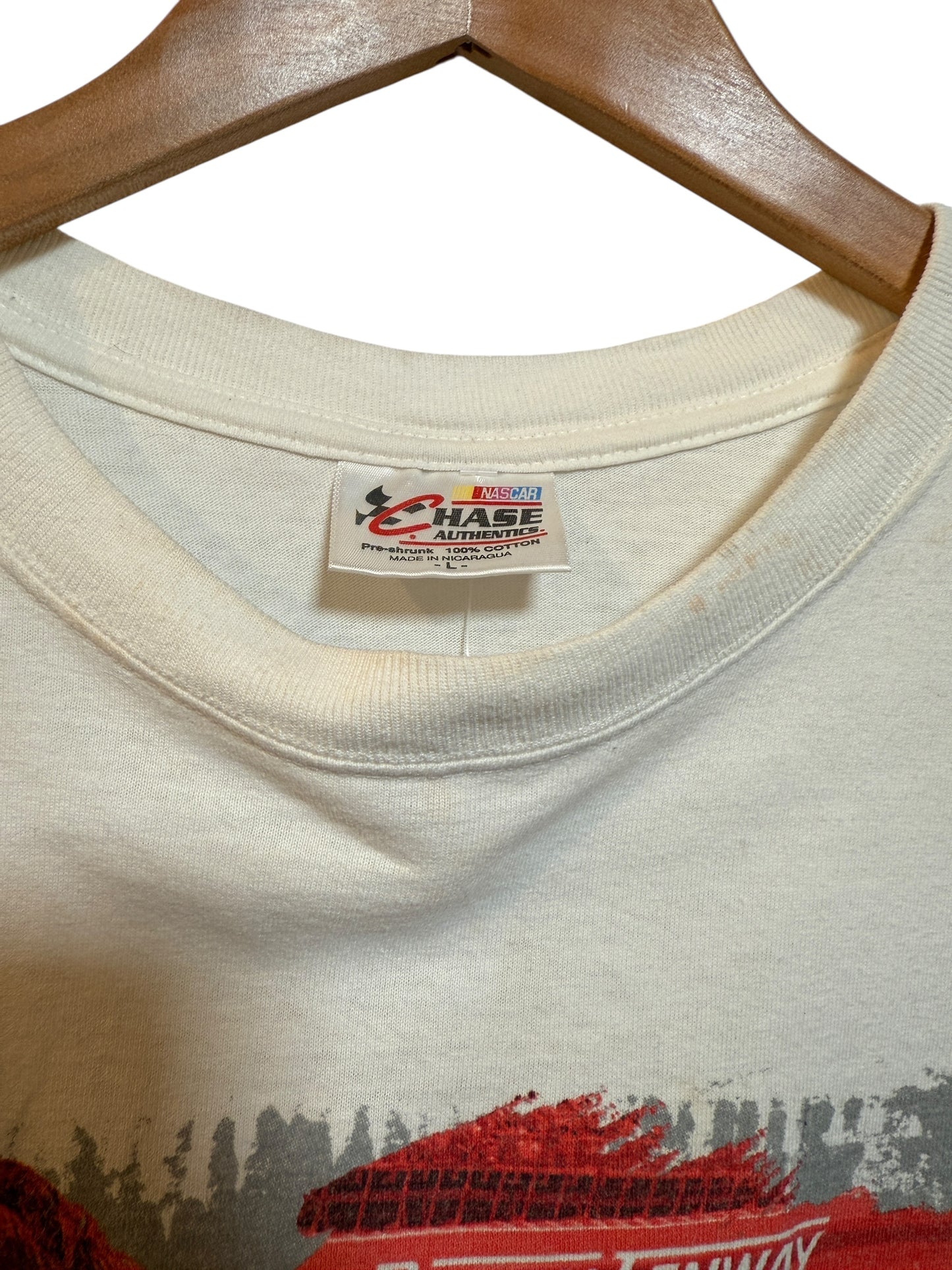 Carl Edwards mens White T Shirt (Size XL)