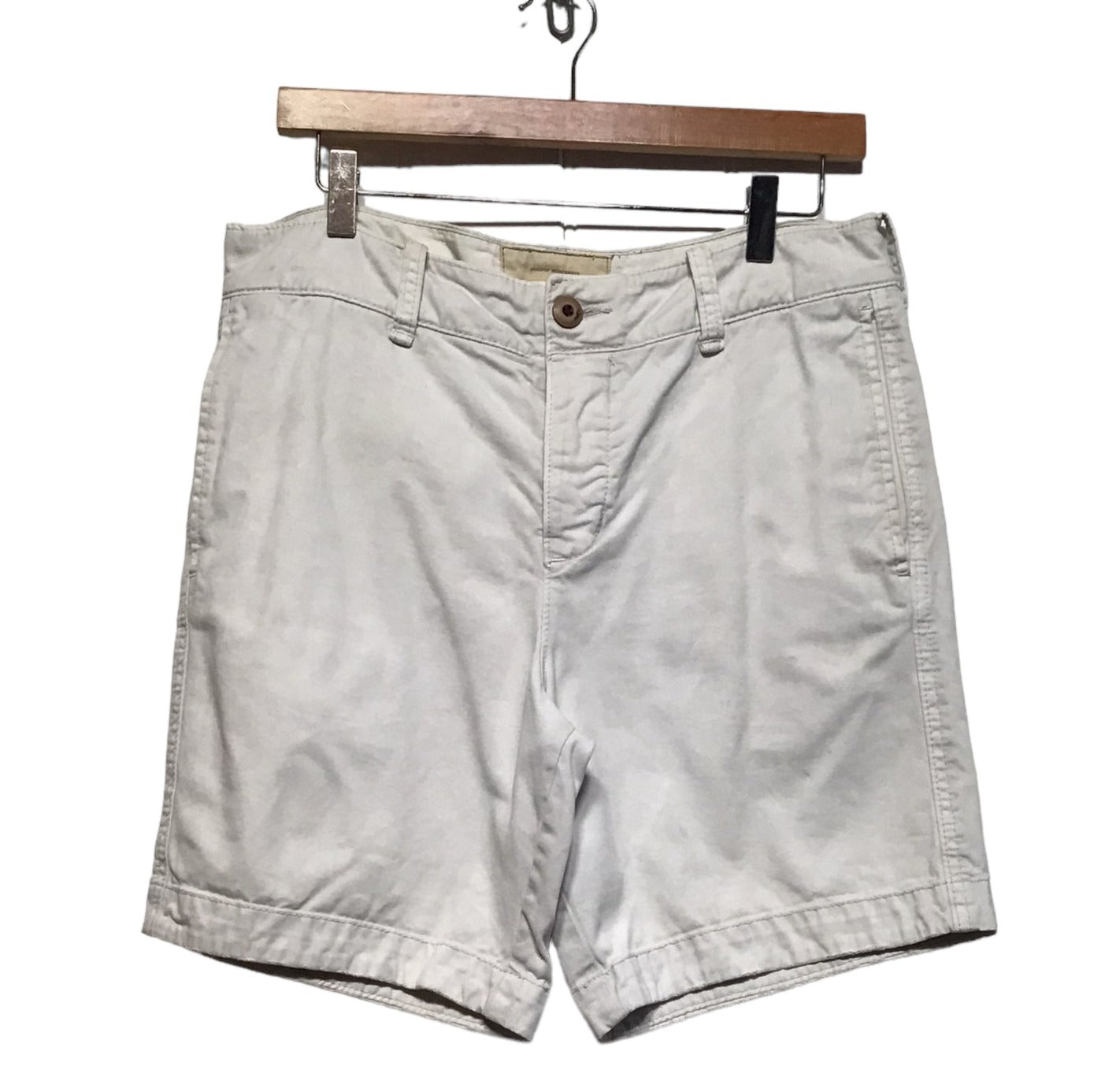Hollister Chino Shorts (W31”)