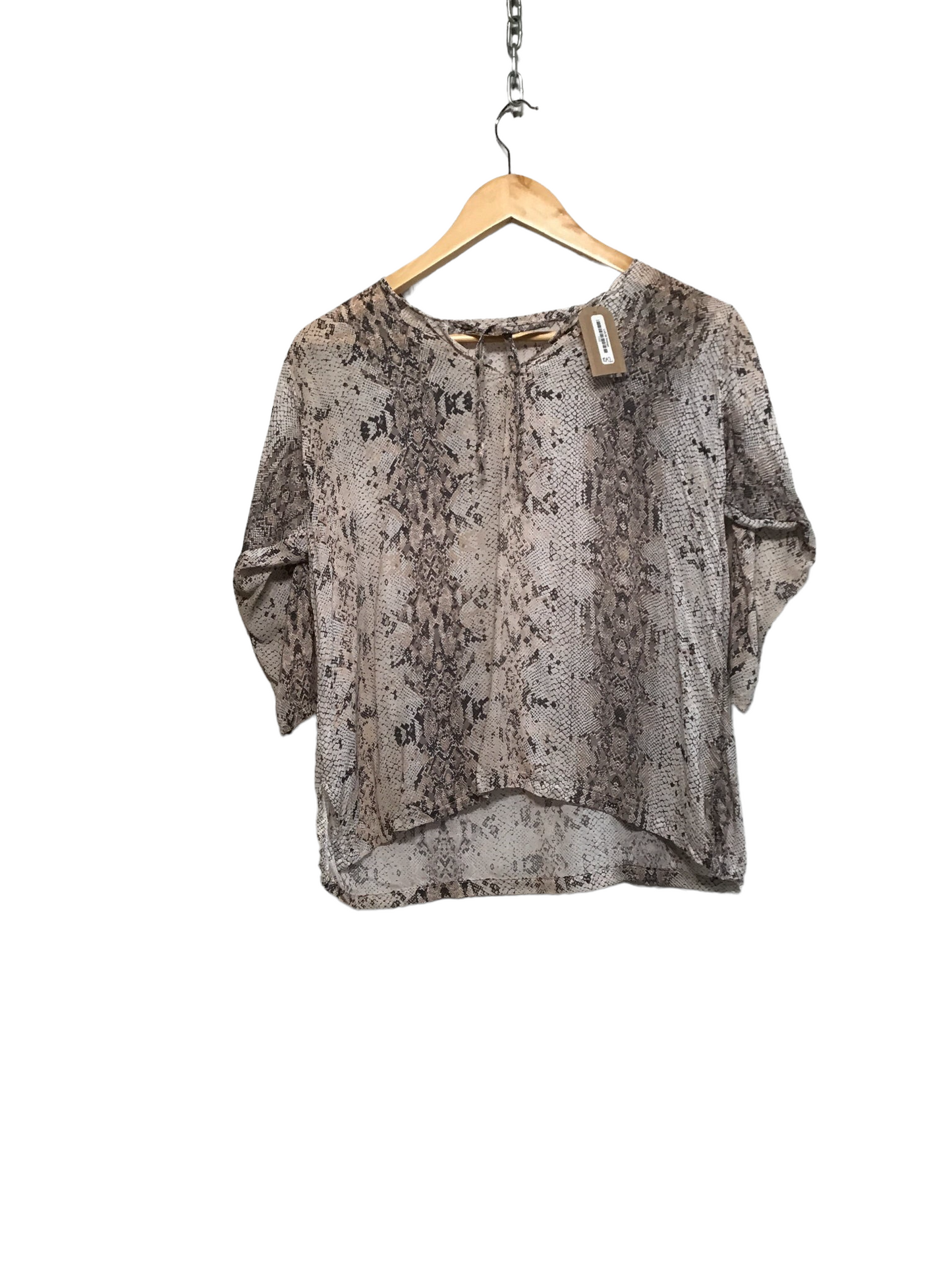 Fitted Snake Skin Women’s 3/4 length Sleeve (Size M)