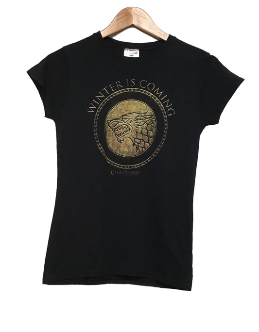Woman’s Game Of Thrones Graphic Tee (Size S)