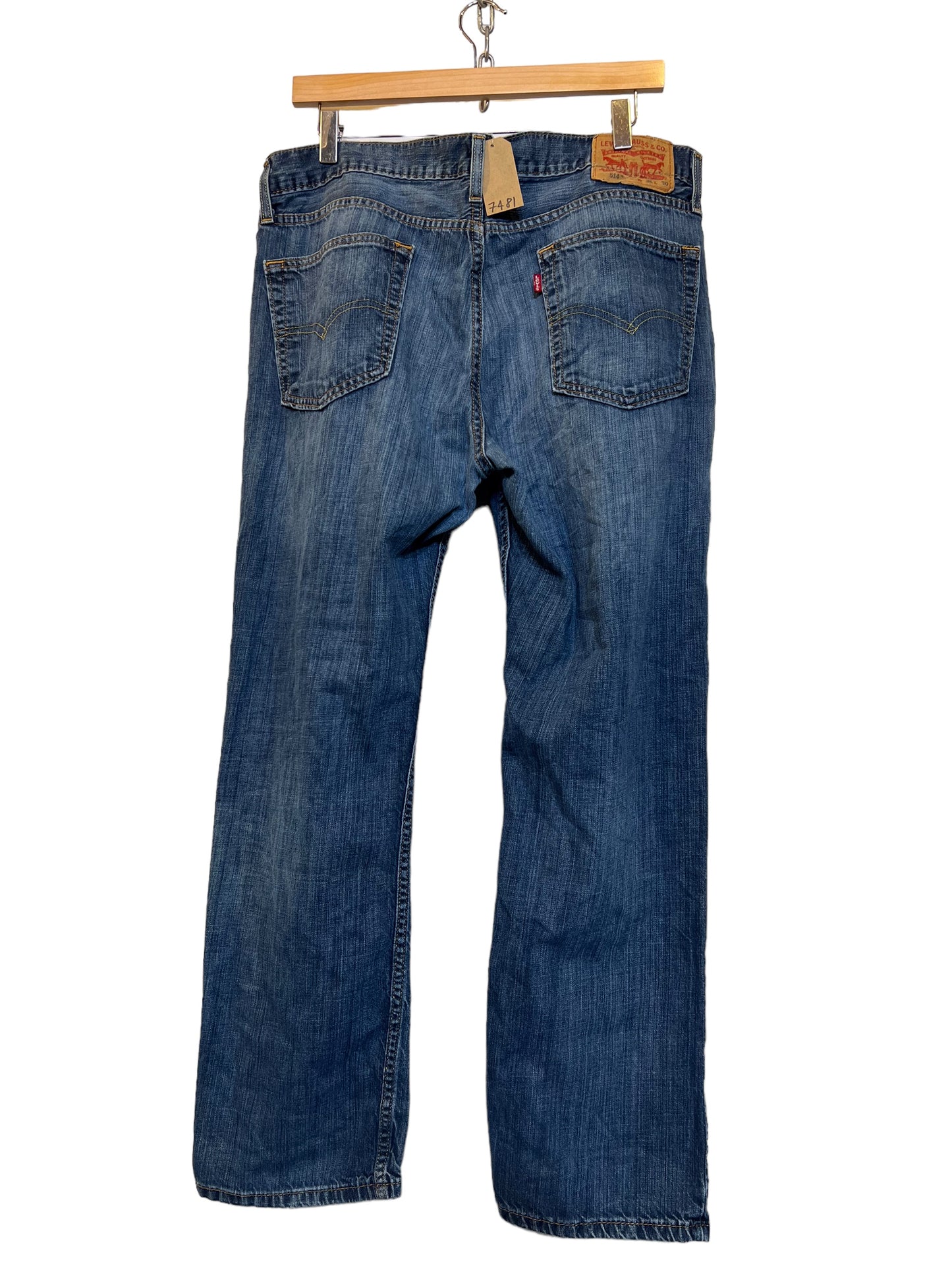 Levi 514 jeans (36x30)