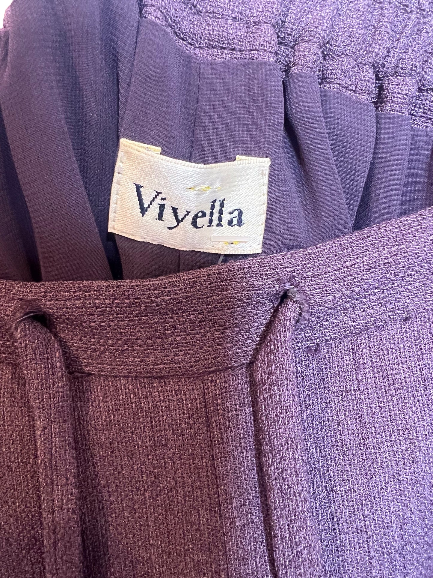 Viyella Women's Purple Trousers (Size L)