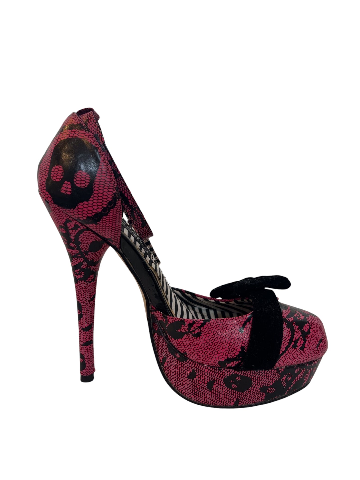 From List Pink Skull Heels (Size 4)