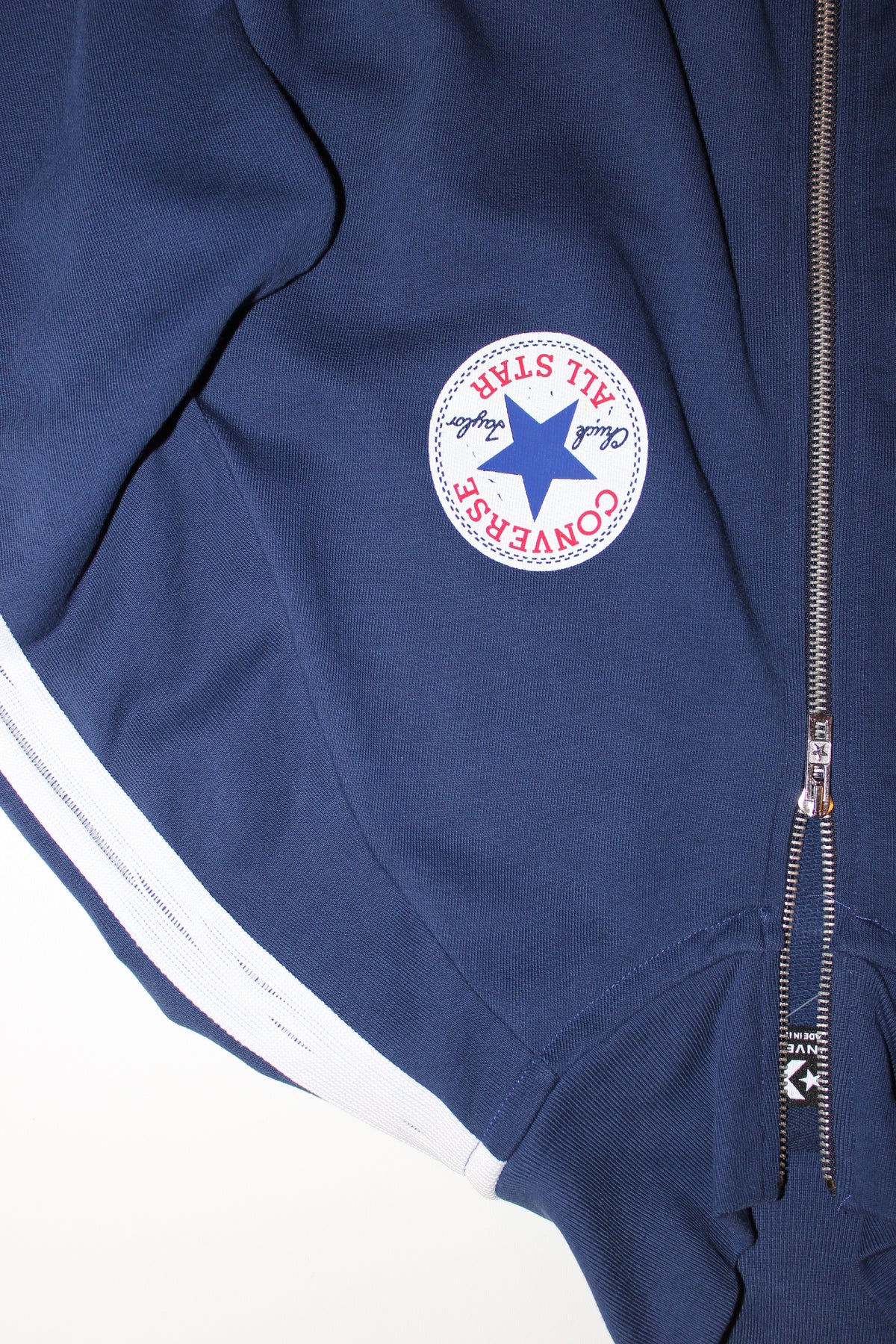 Converse Women’s Zip Up Sweater (Size L)