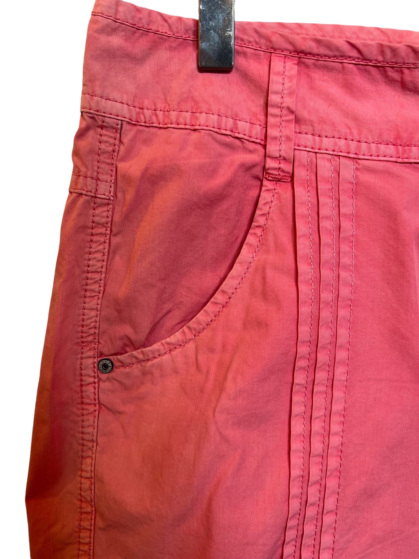 Sandwich_ Women's Pink Cargo Shorts (W30)